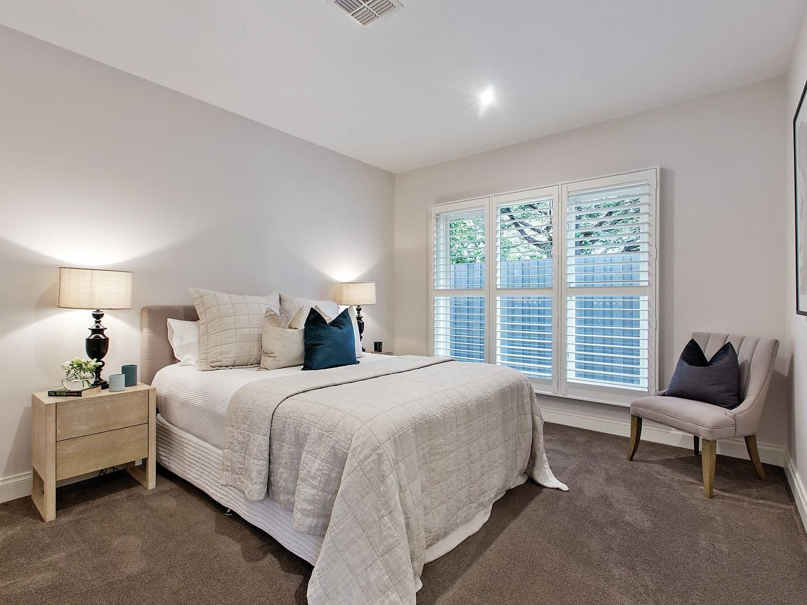 2/30 Baird Street, Ashburton - Thumbnail 3