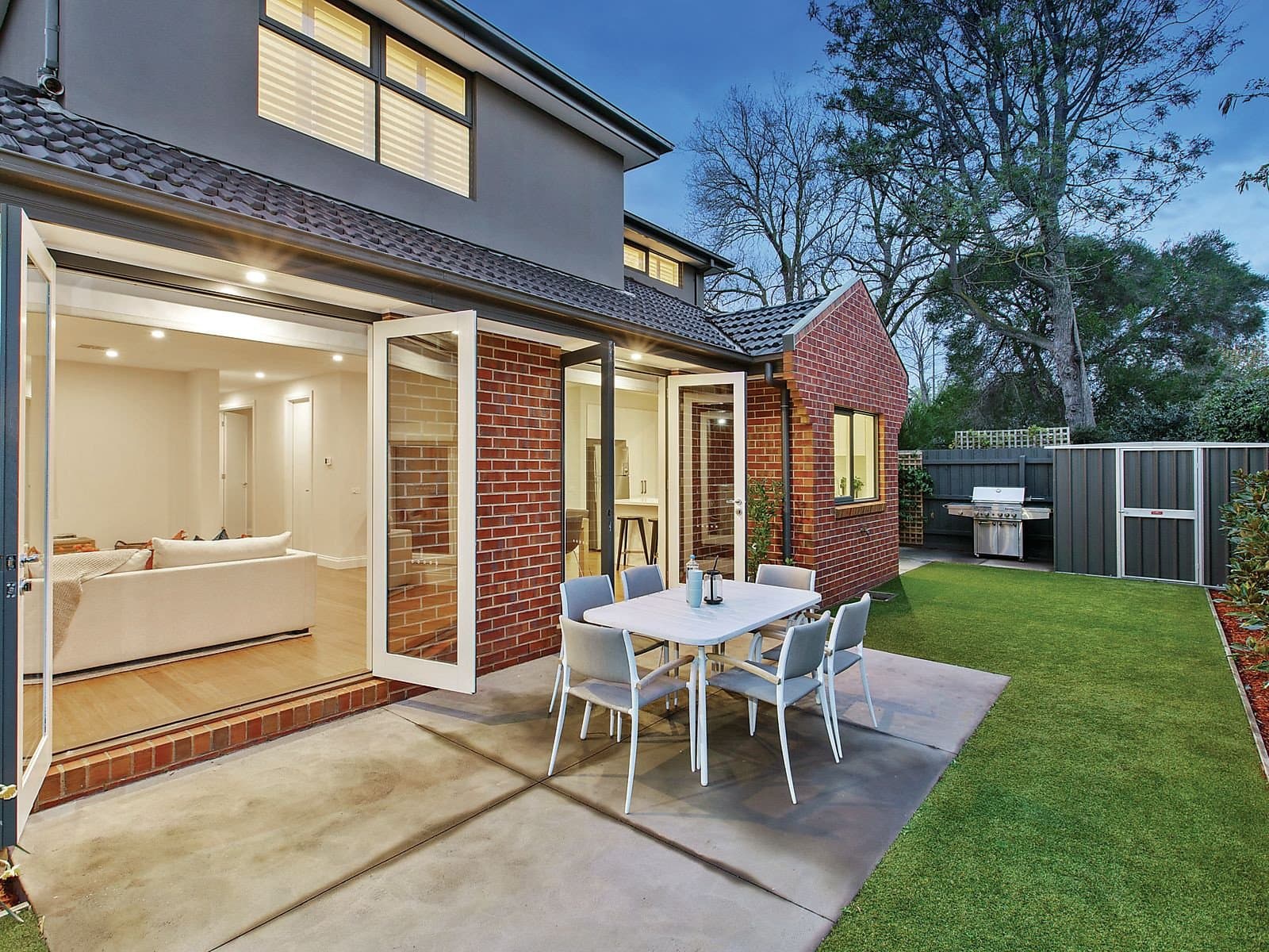 2/30 Baird Street, Ashburton - Thumbnail 7