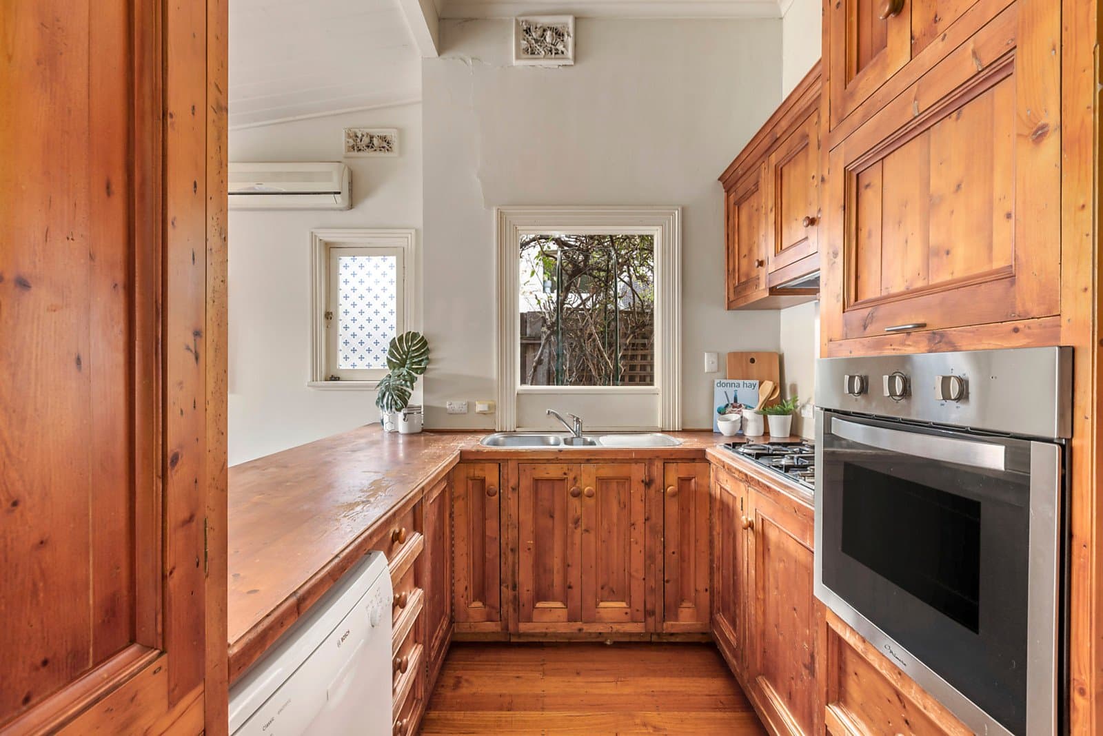 15 Carnarvon Street, Hawthorn East - Thumbnail 6