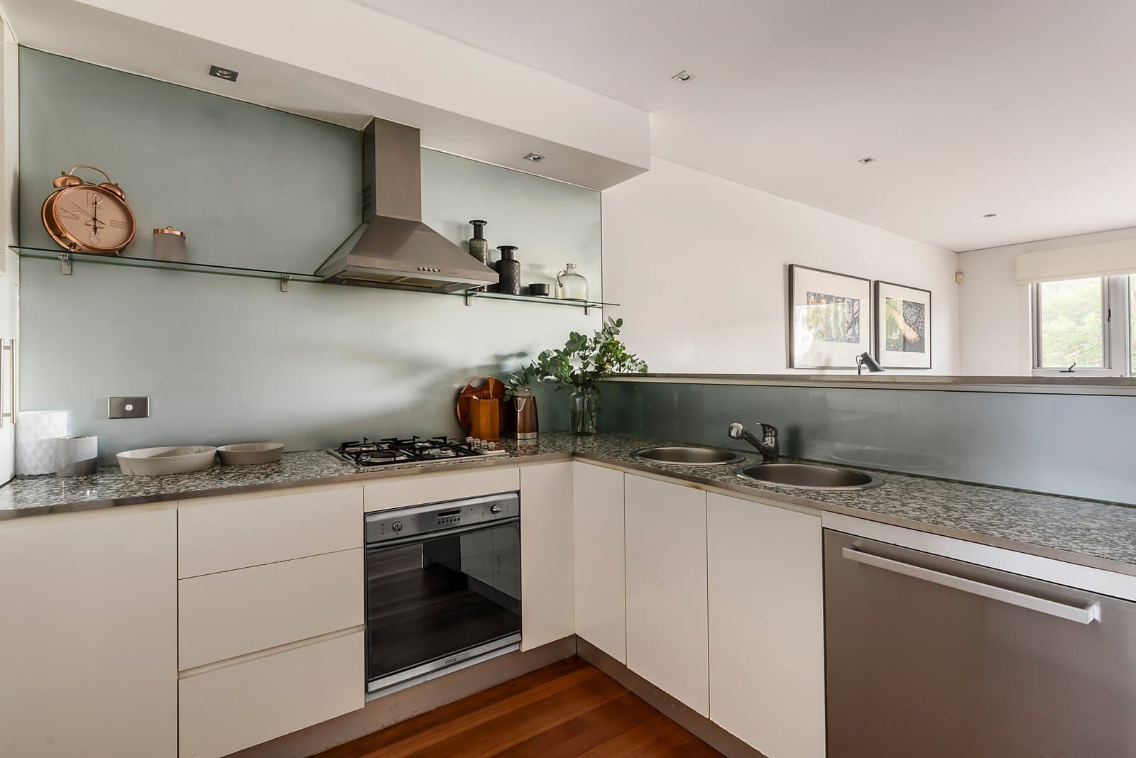 57 Ross Street, Port Melbourne - Thumbnail 5