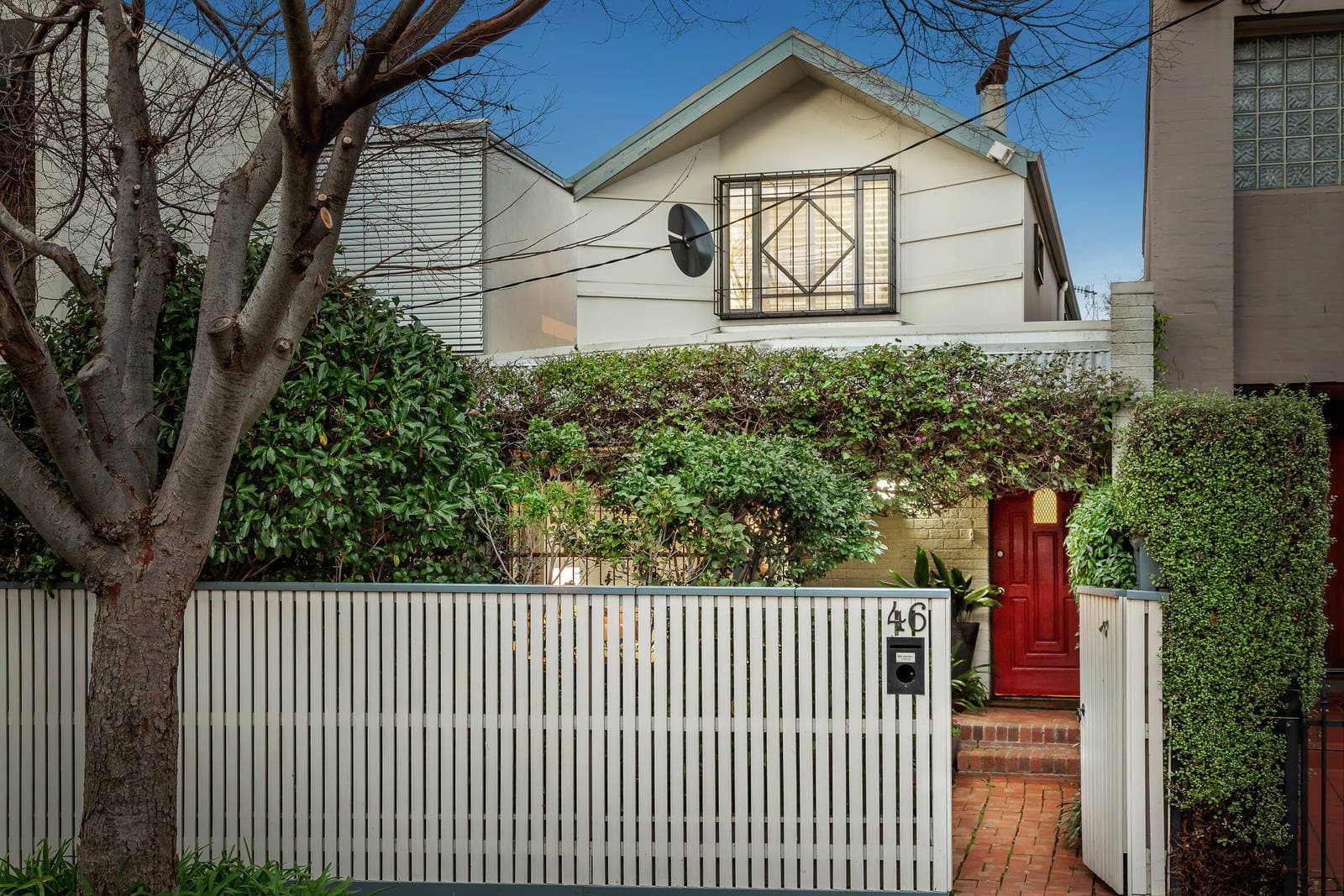 46 Clara Street, South Yarra - Thumbnail 3
