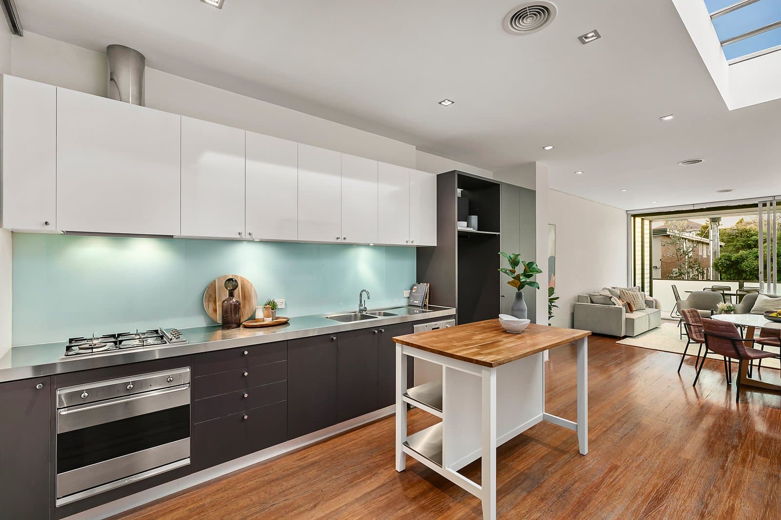 21 John Street, Elwood - Thumbnail 3