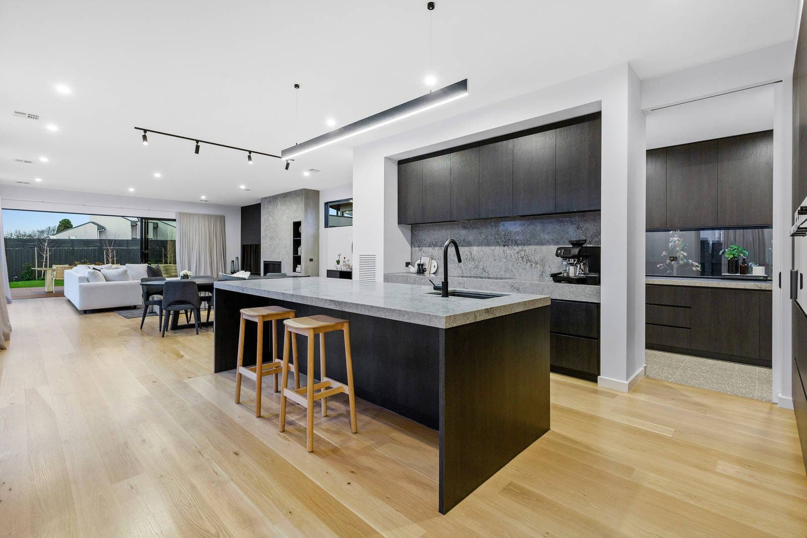3 Granya Grove, Mount Eliza - Thumbnail 3
