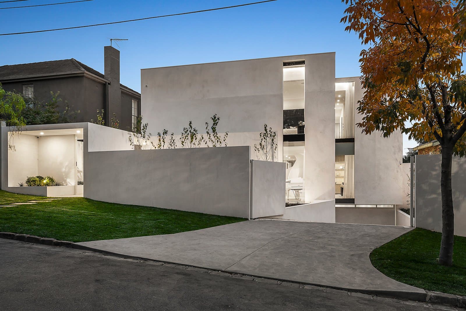8 Balfour Street, Toorak - Image 1
