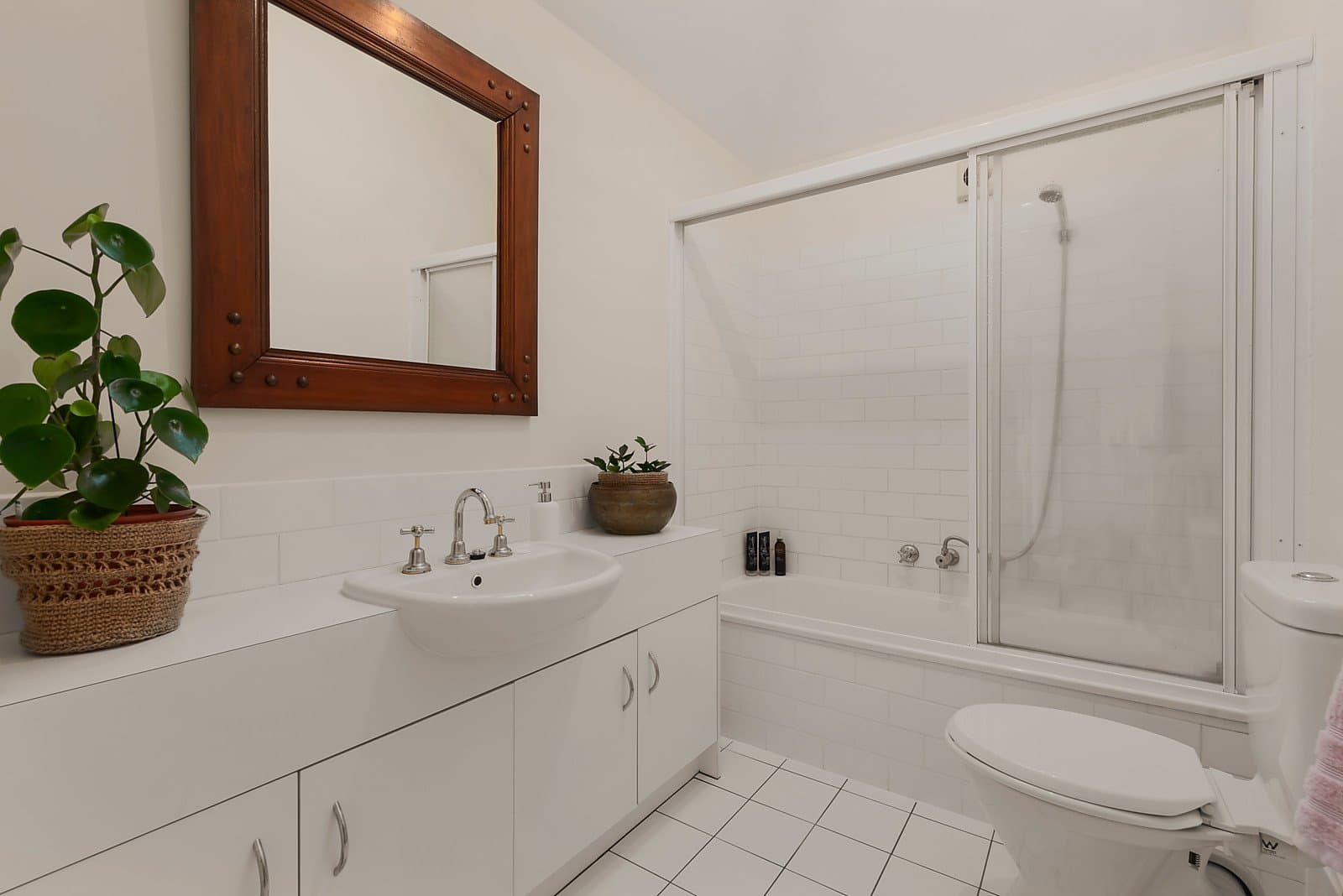 132 Edgevale Road, Kew - Thumbnail 6