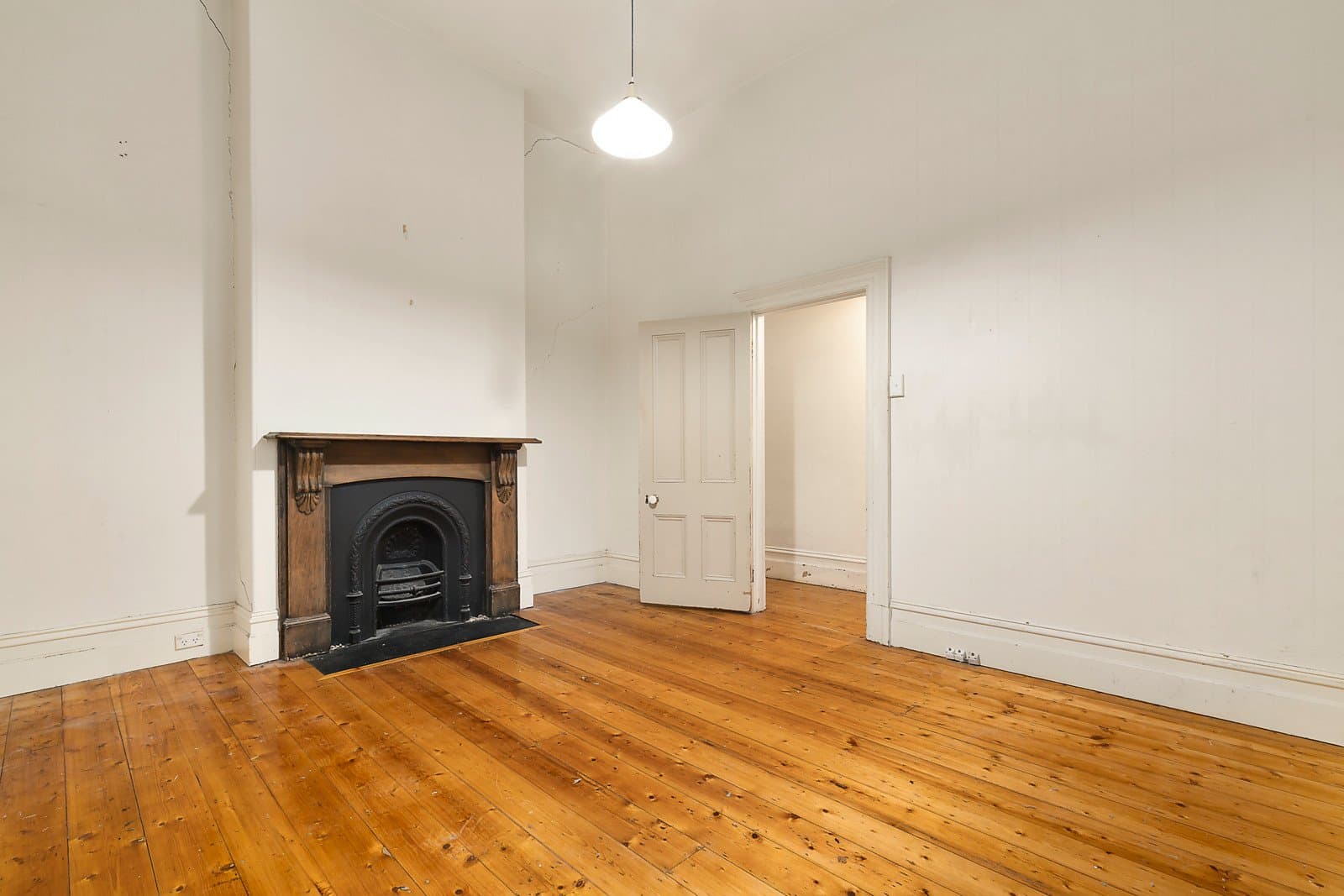 246 Bridport Street West, Albert Park - Thumbnail 6
