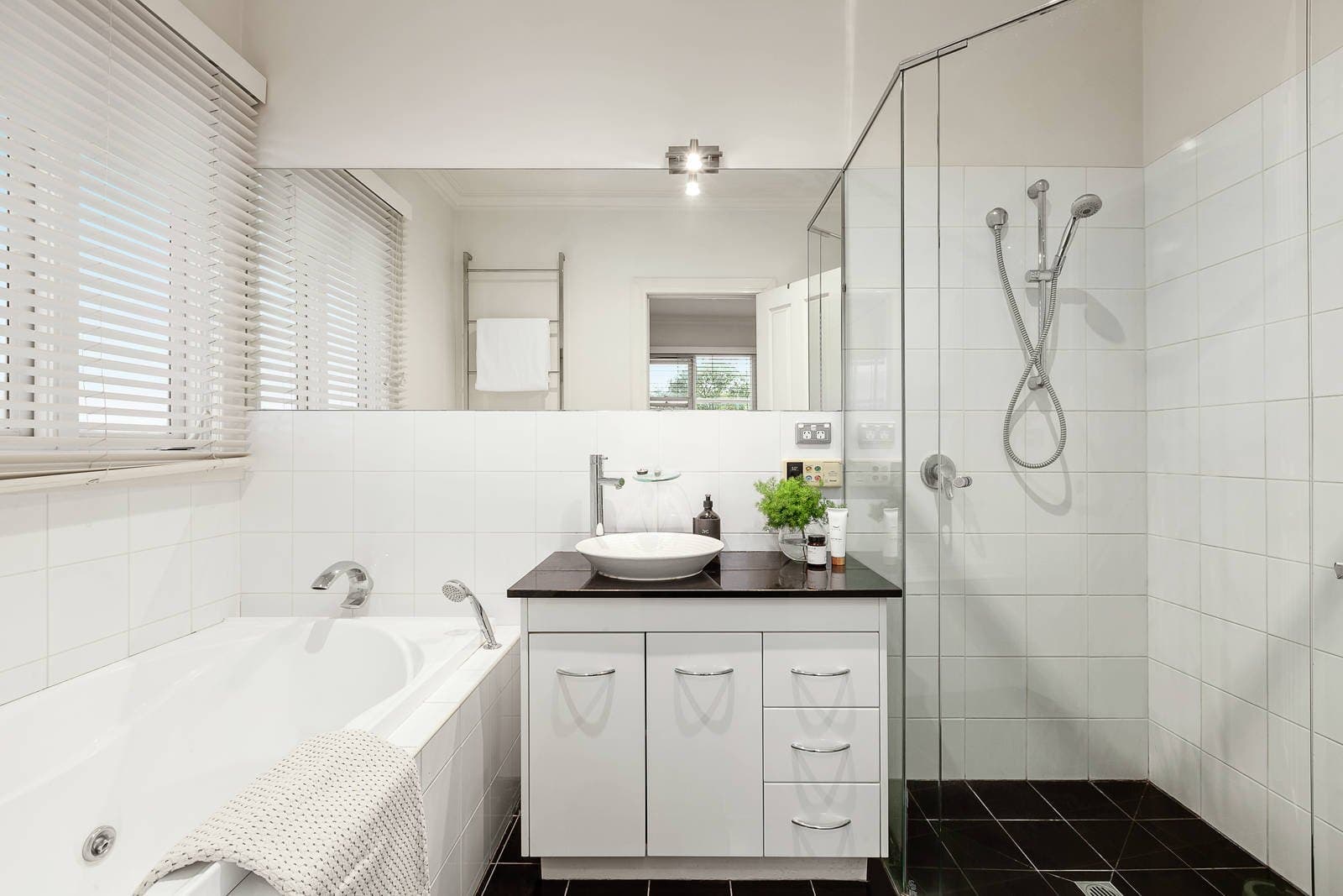 8 Johnson Street, Hawthorn - Thumbnail 7
