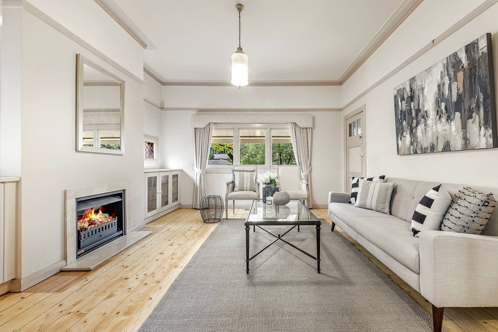 9 Alexandra Crescent, Surrey Hills - Thumbnail 2