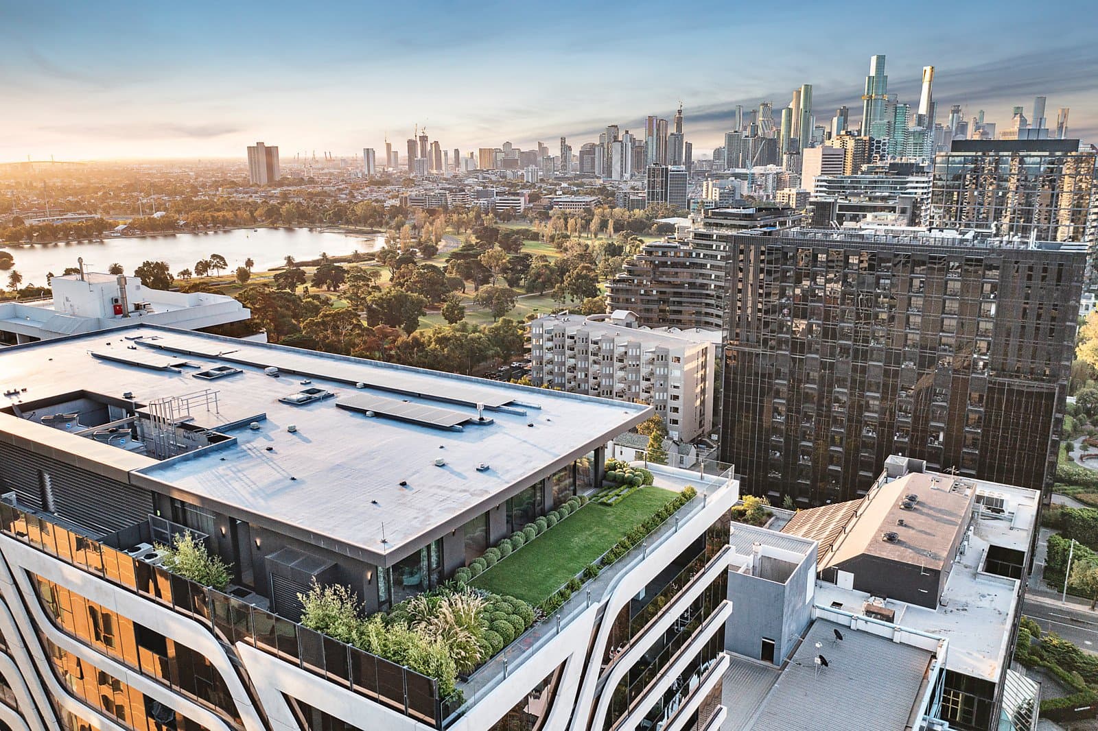 The Skyhouse /478 St Kilda Road, Melbourne - Image 1