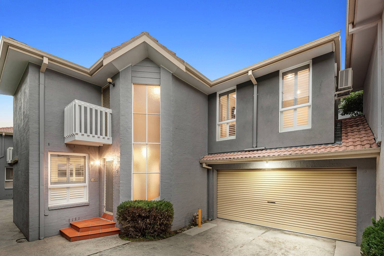 2/16 Liddiard Street, Hawthorn - Image 1