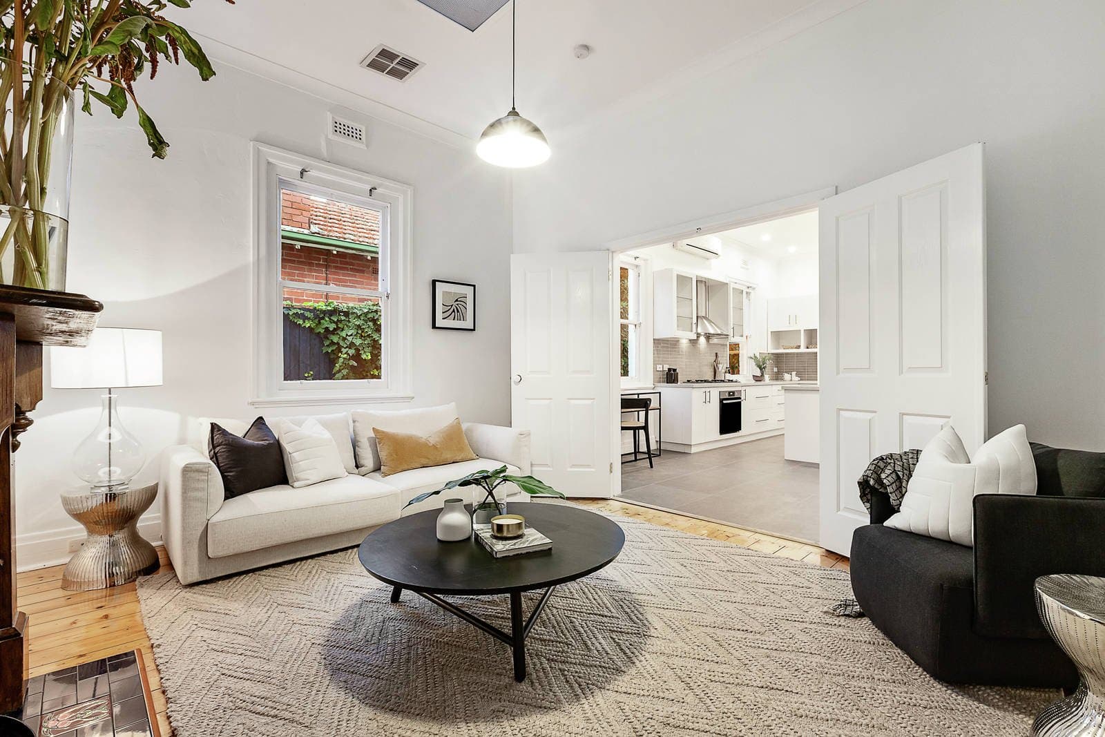 248 Auburn Road, Hawthorn - Thumbnail 2