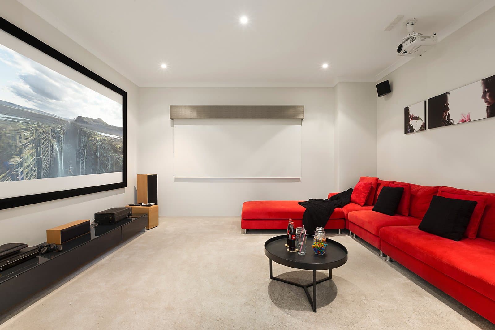 8 Sutton Parade, Mont Albert North - Thumbnail 5