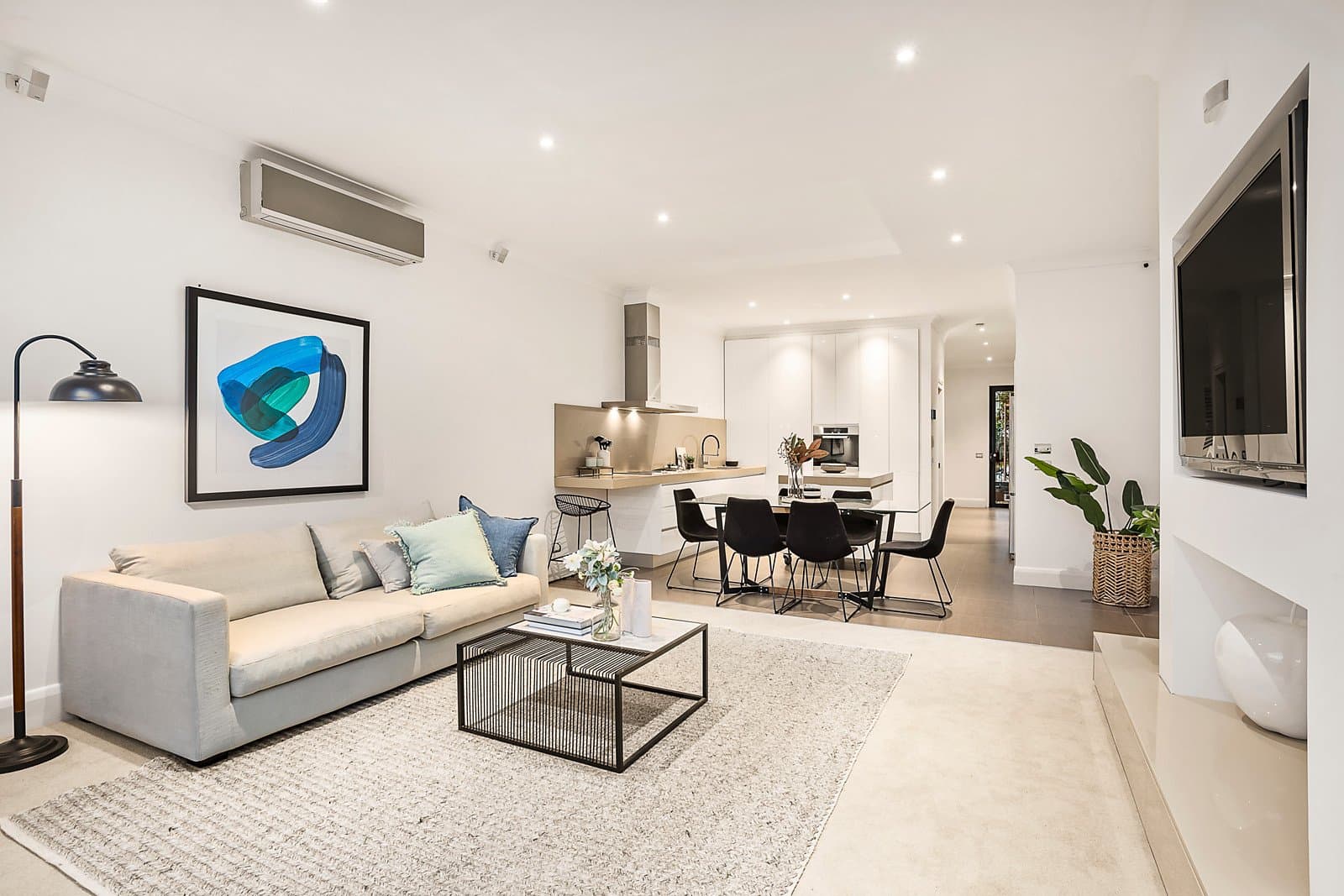 19 Rouse Street, Port Melbourne - Thumbnail 2