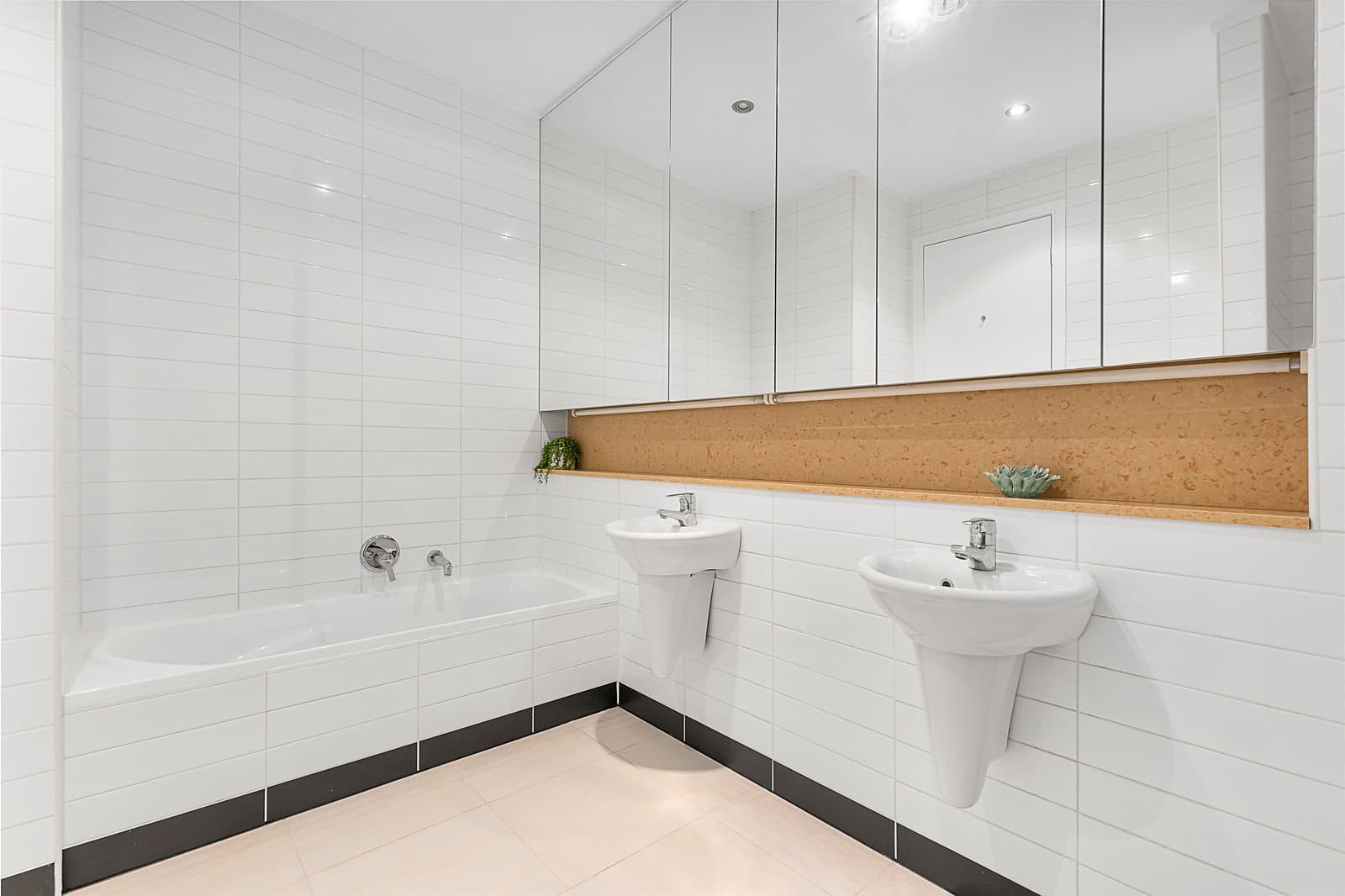 6 Birch Square, Richmond - Thumbnail 6