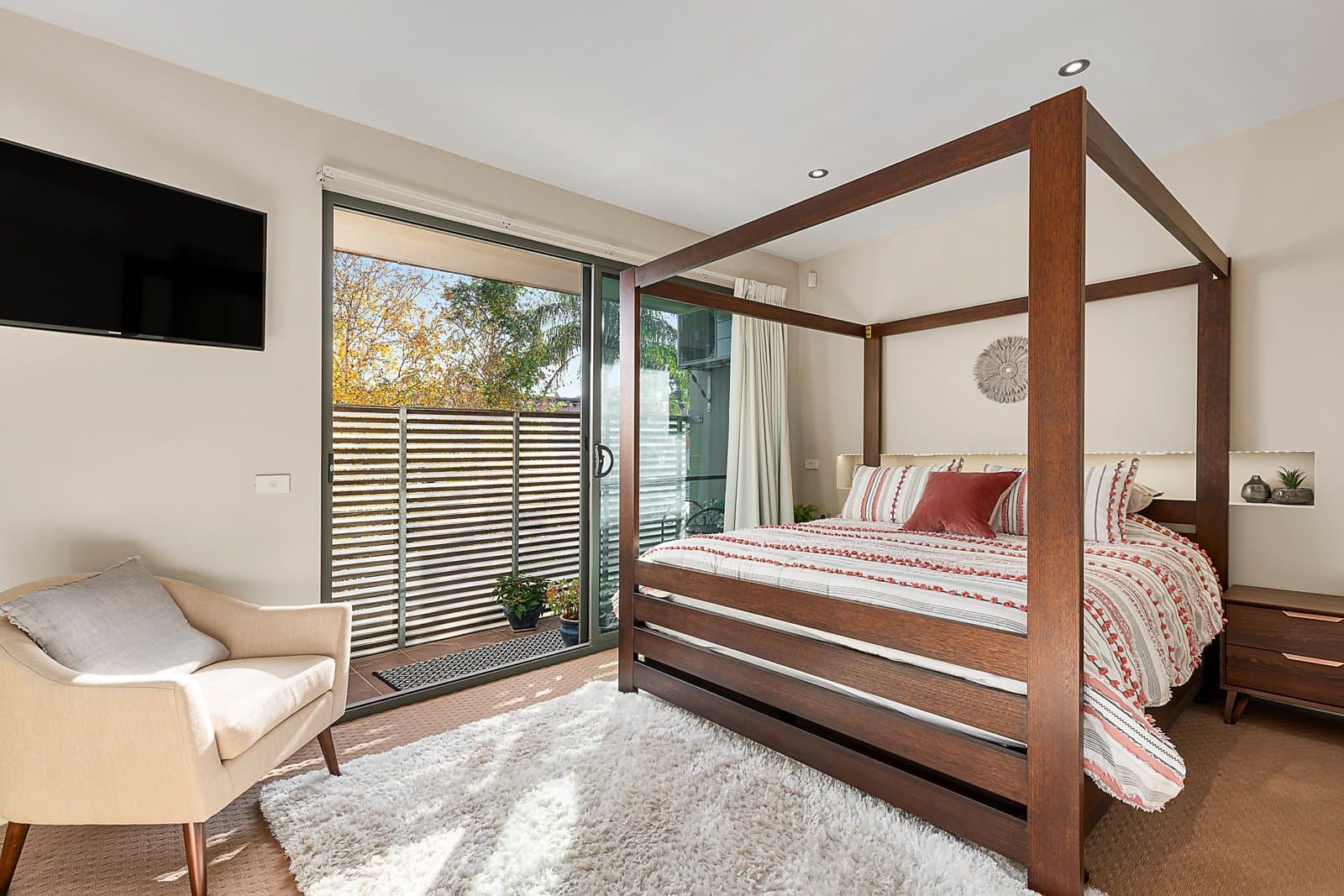 6 Birch Square, Richmond - Thumbnail 7