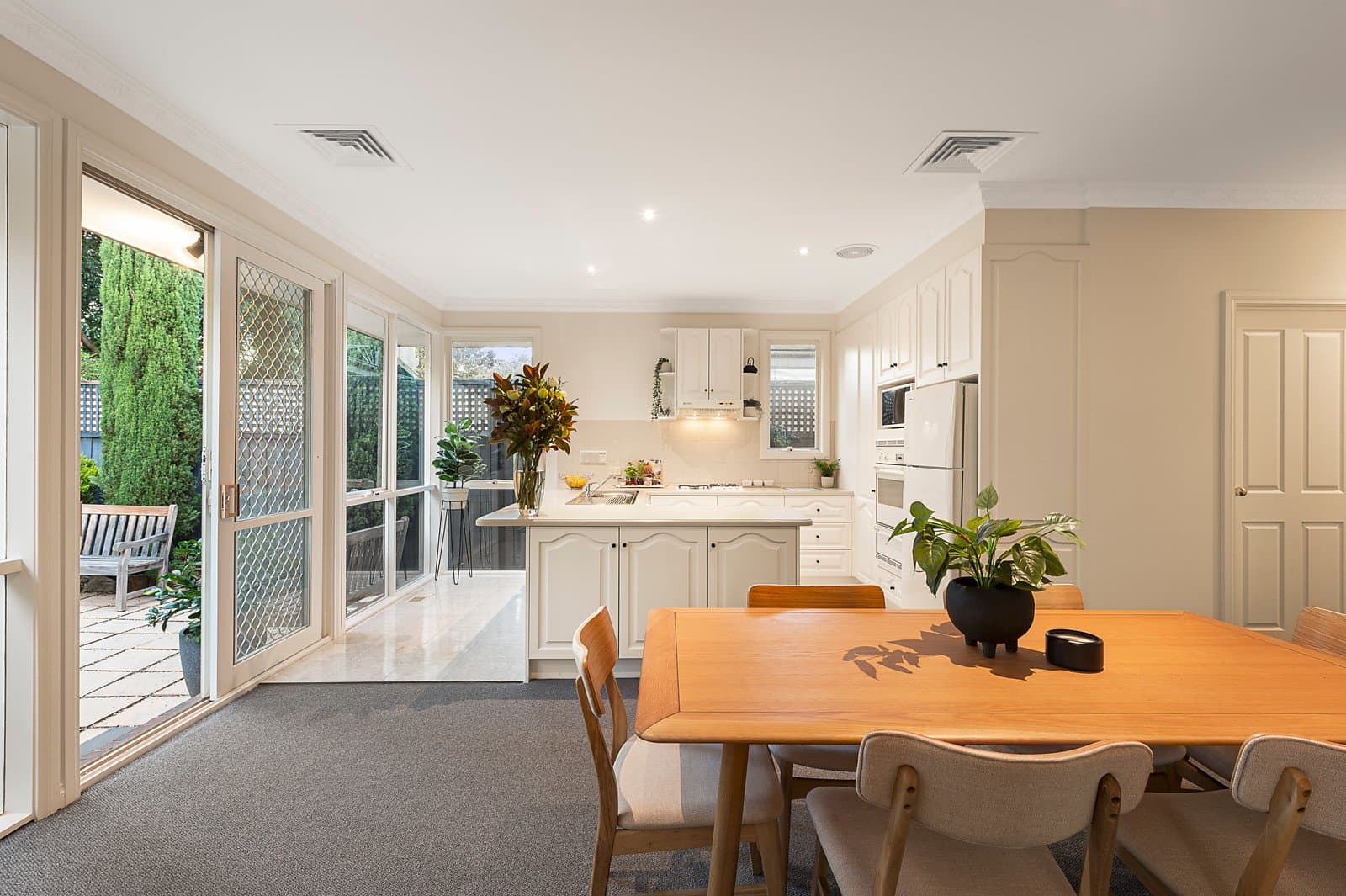 2/103 Gordon Street, Balwyn - Thumbnail 6