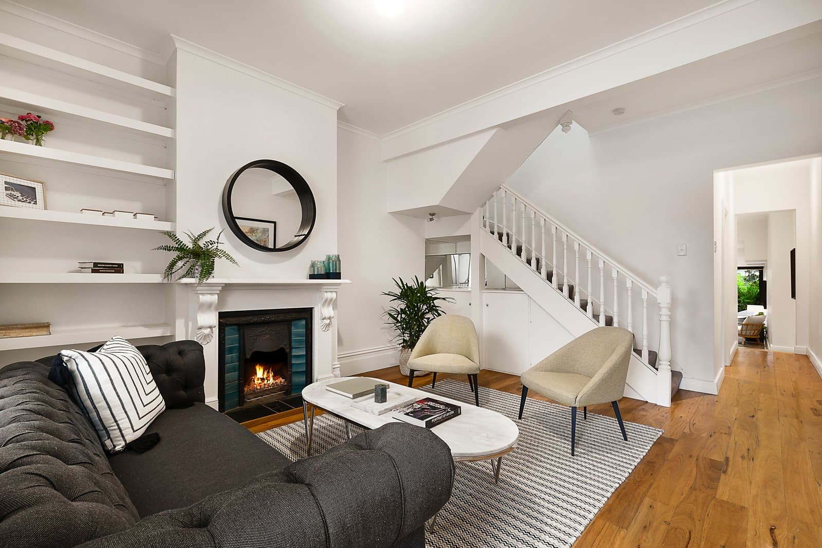 20 Howe Crescent, South Melbourne - Thumbnail 3