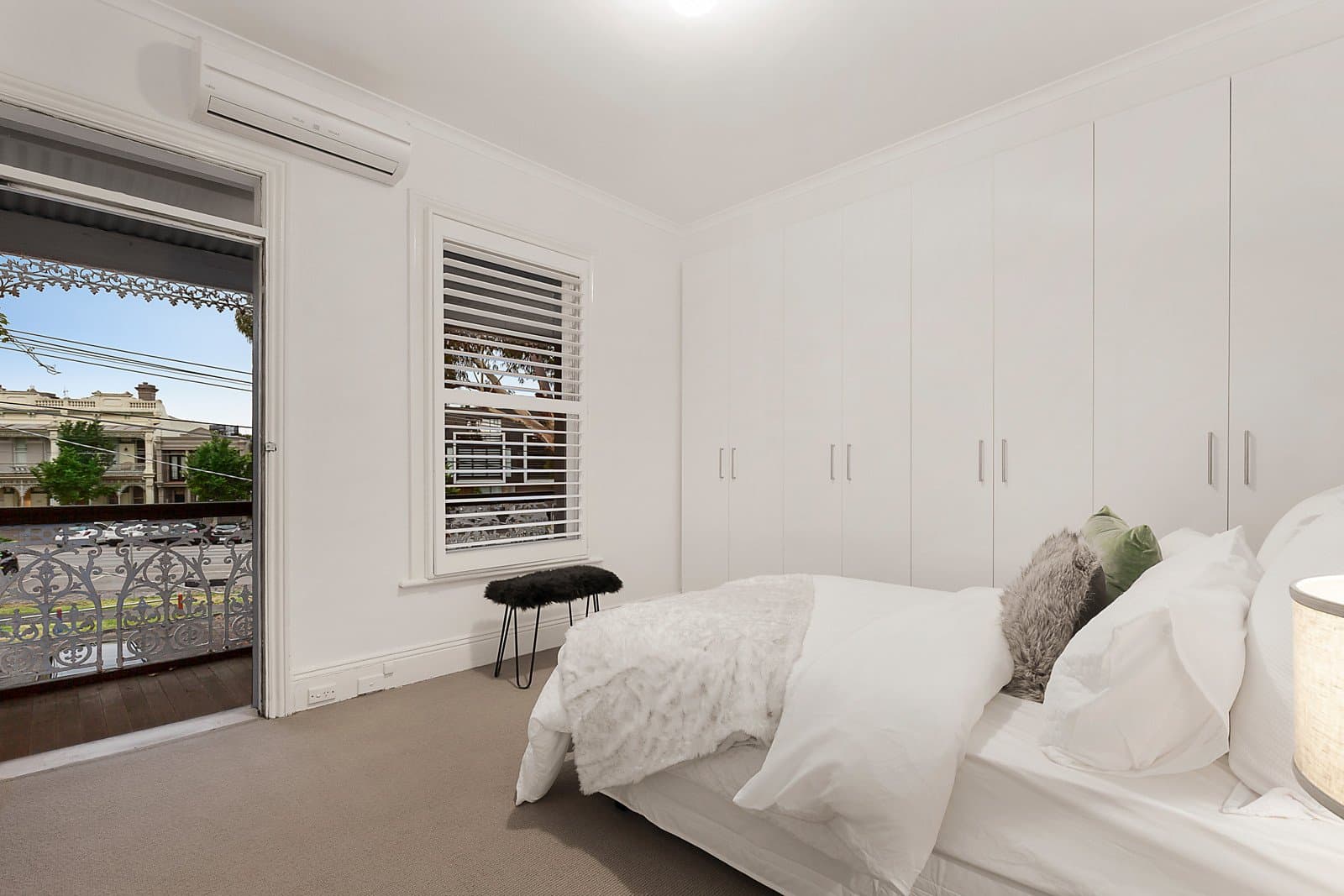 20 Howe Crescent, South Melbourne - Thumbnail 8