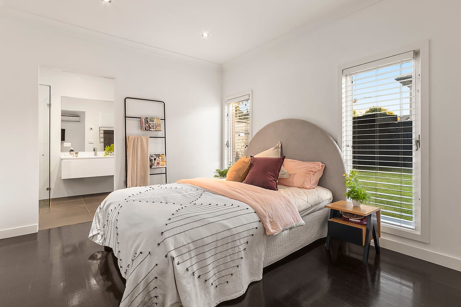 4 Raymond Court, Brighton East - Thumbnail 6
