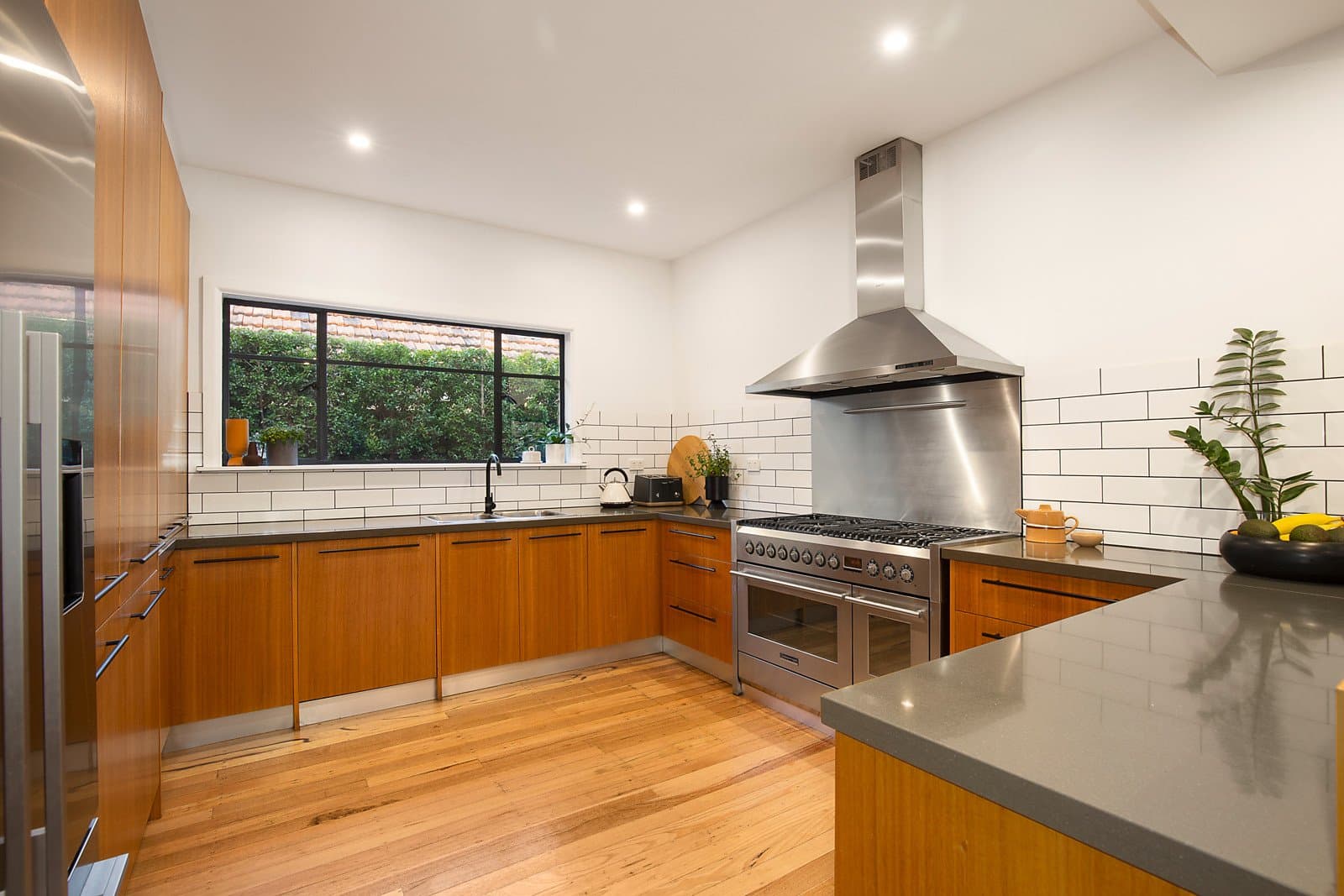 310 Belmore Road, Balwyn - Thumbnail 4