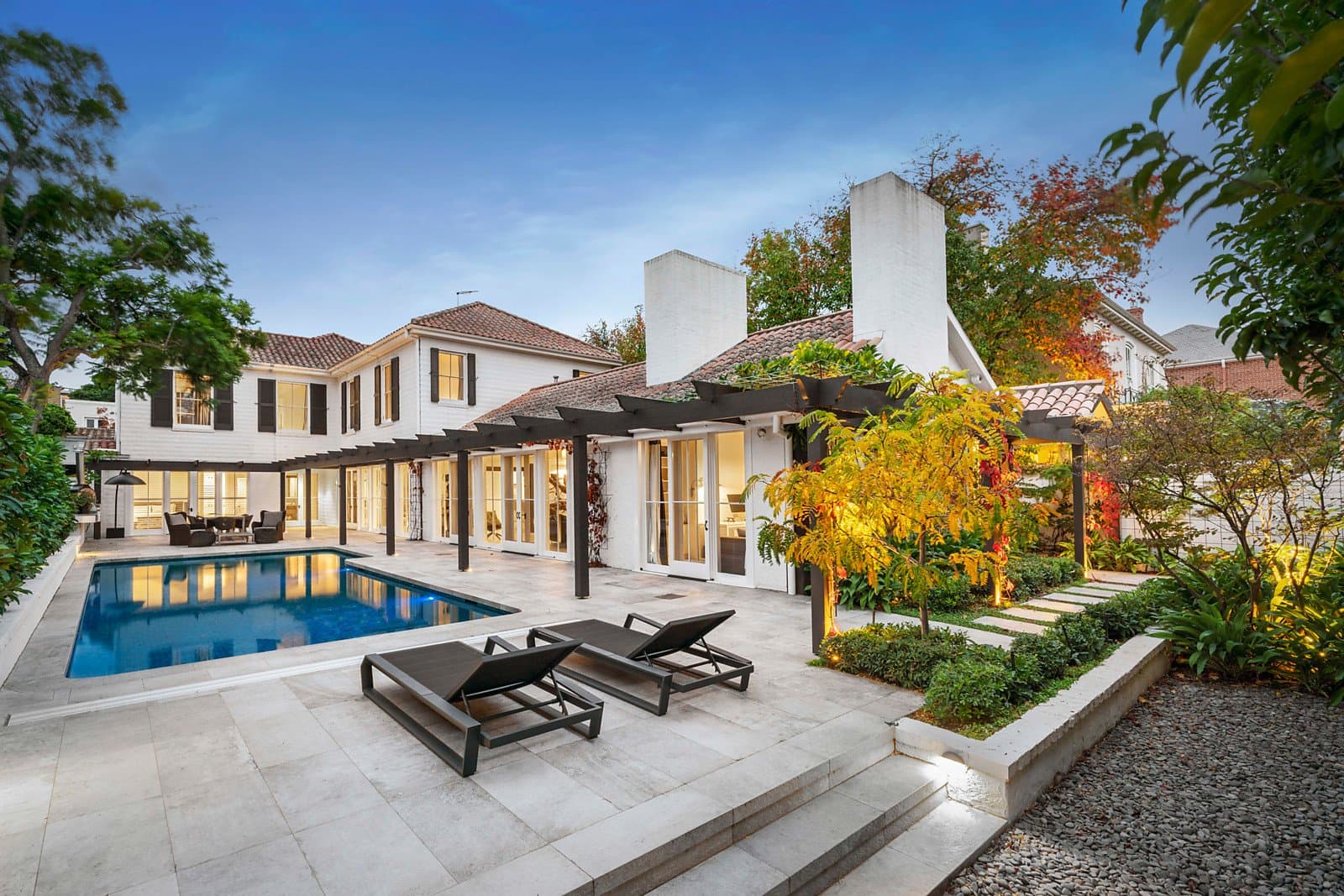 4 Verdant Avenue, Toorak - Image 1