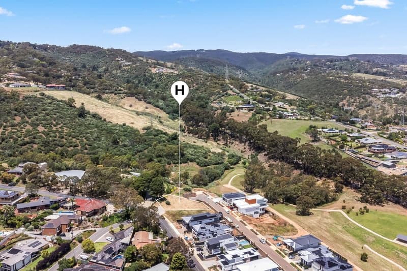 9 Highlands Court, Woodforde - Thumbnail 2