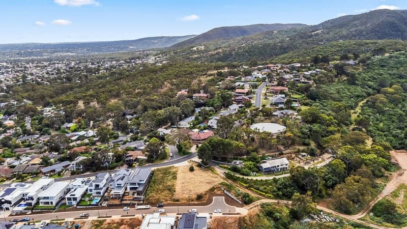 9 Highlands Court, Woodforde - Thumbnail 4