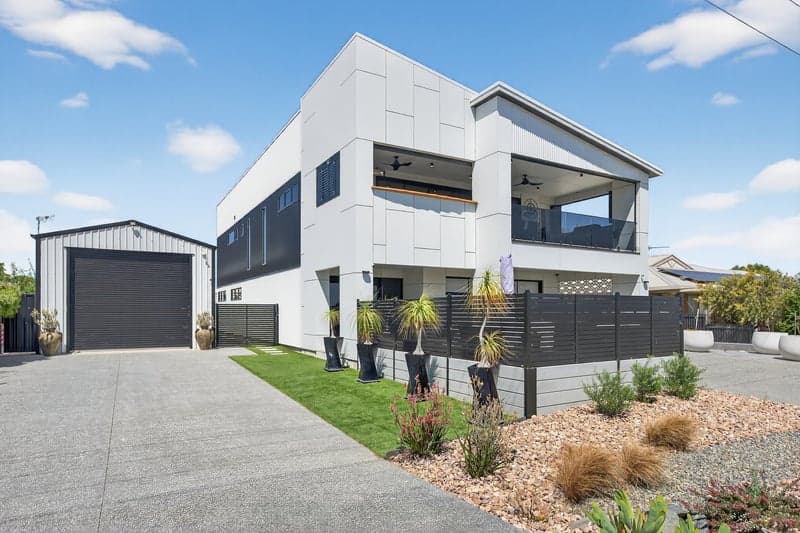 45 Captain Sturt Parade, Hindmarsh Island - Image 1