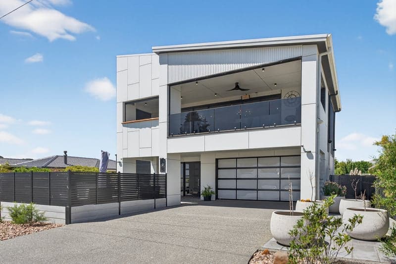 45 Captain Sturt Parade, Hindmarsh Island - Thumbnail 2
