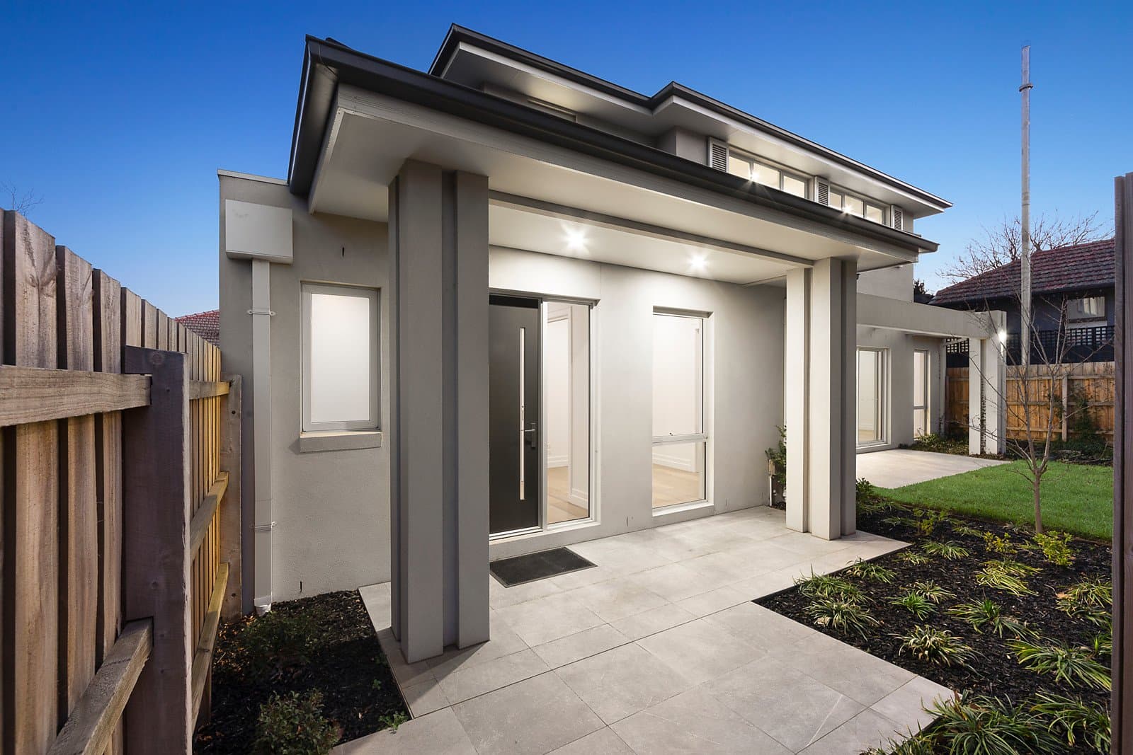 210 Barkers Road, Hawthorn - Thumbnail 2