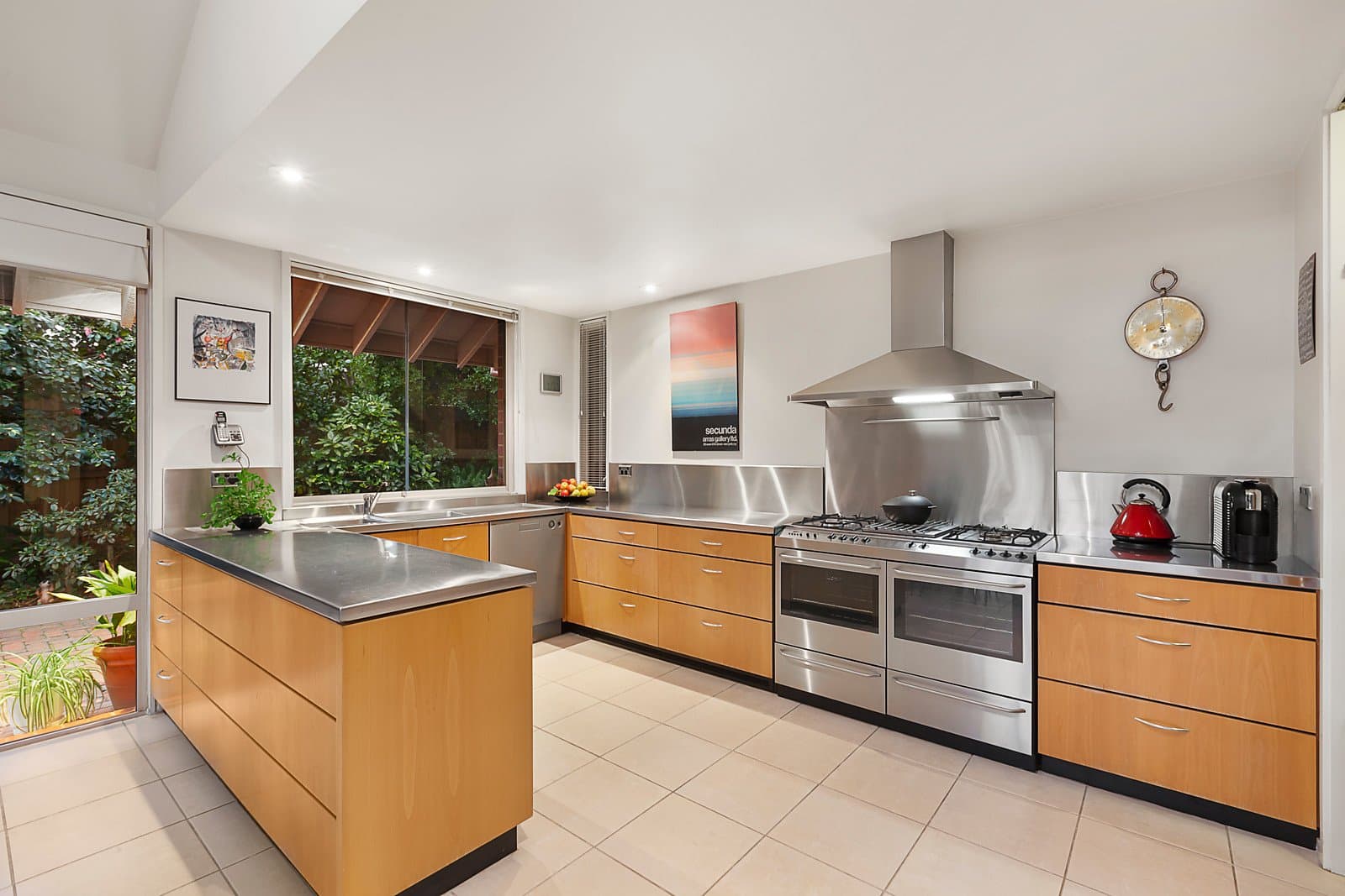33 Northcote Avenue, Balwyn - Thumbnail 3