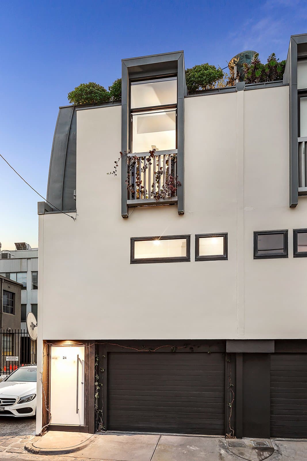 24 Dow Street, South Melbourne - Image 1