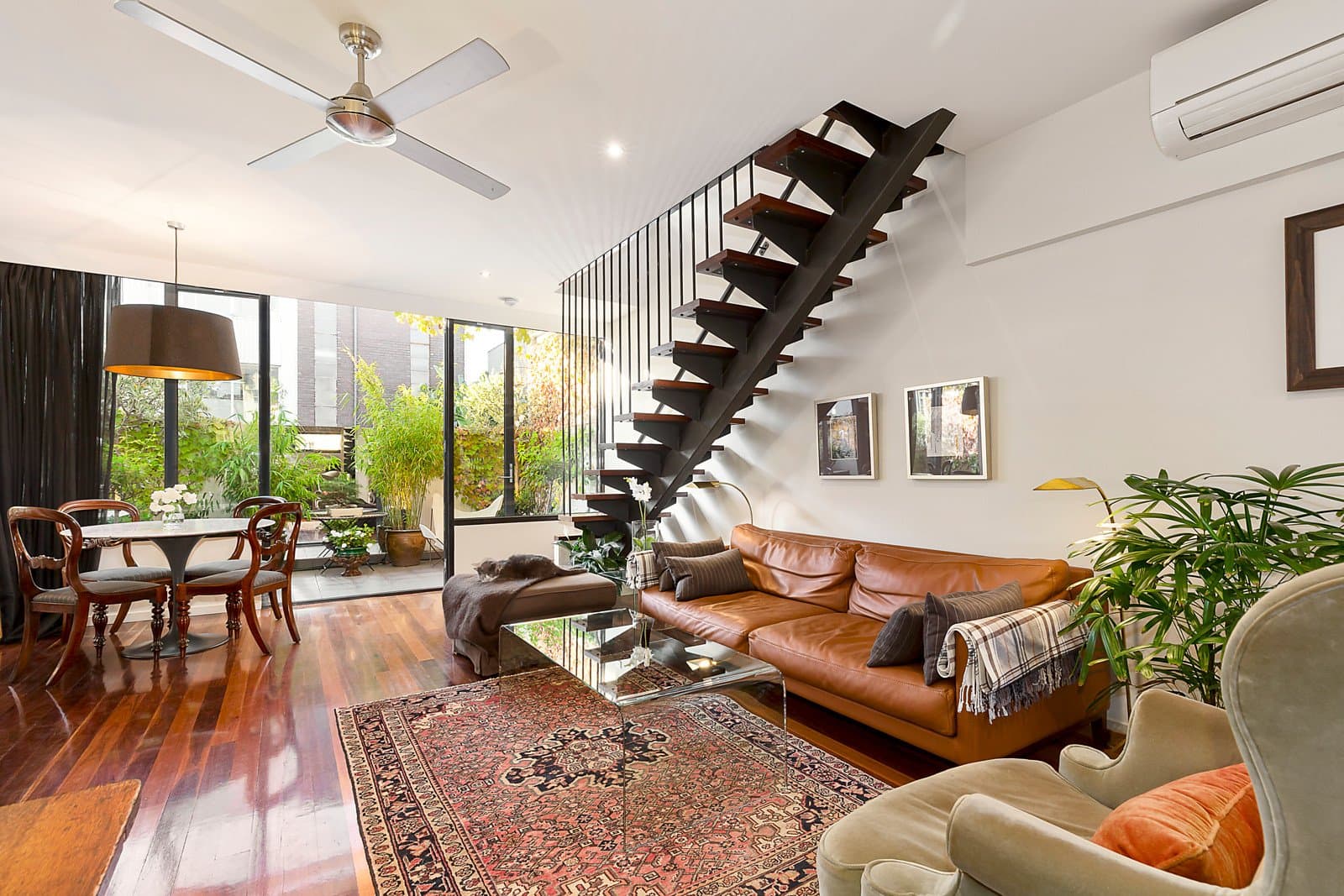 24 Dow Street, South Melbourne - Thumbnail 2