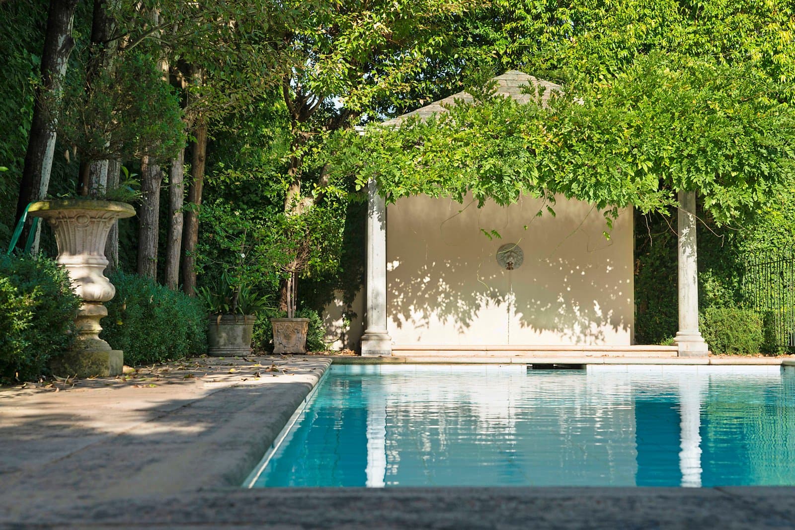 Residence 1, 3 Huntingfield Road, Toorak - Thumbnail 4