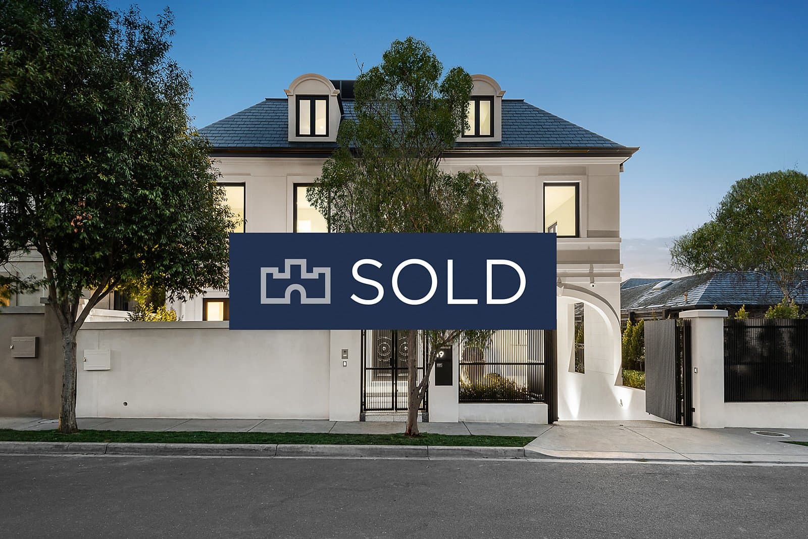 19 Denham Place, Toorak - Image 1