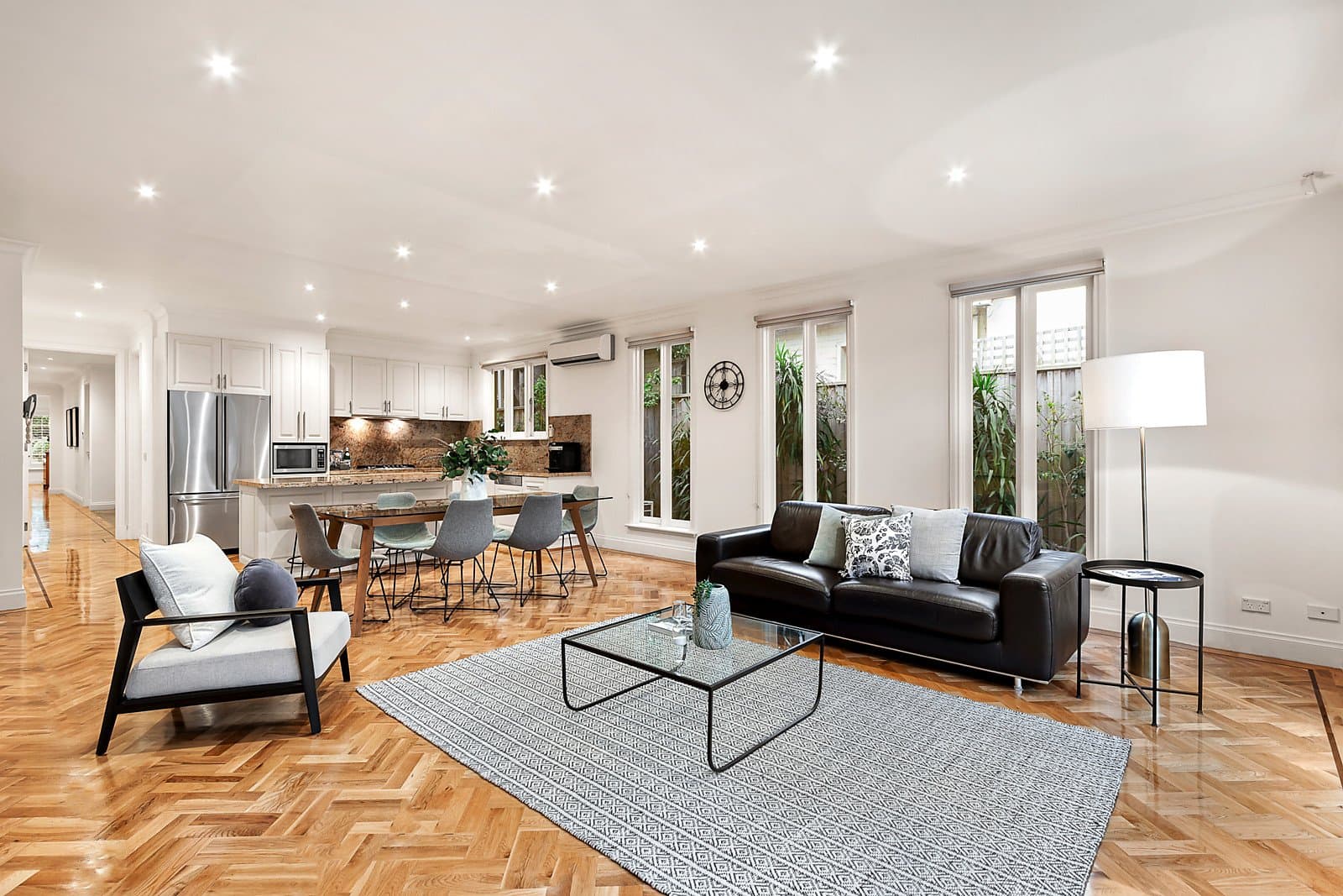14 Prince Street, Hampton - Thumbnail 3
