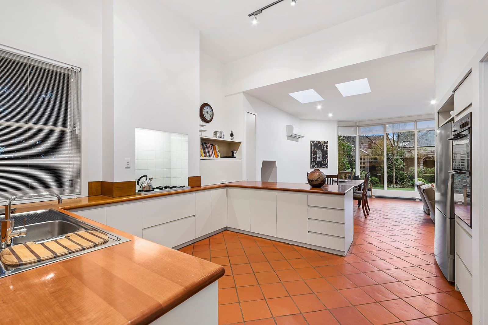 1 Kintore Street, Camberwell - Thumbnail 6