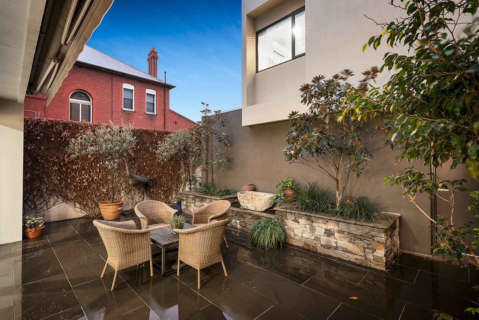 97 Stokes Street, Port Melbourne - Thumbnail 2