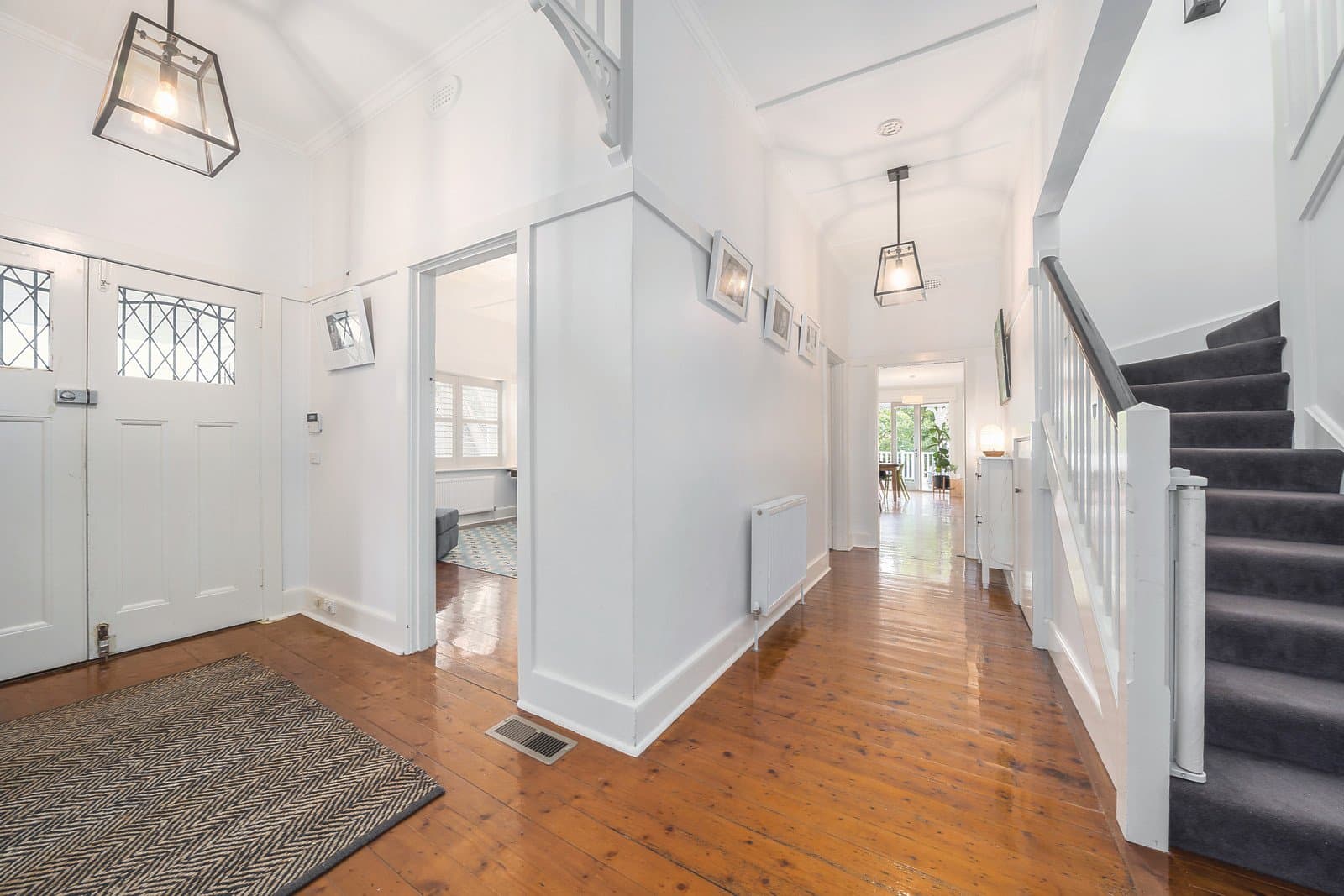 23 Rosedale Road, Glen Iris - Thumbnail 2