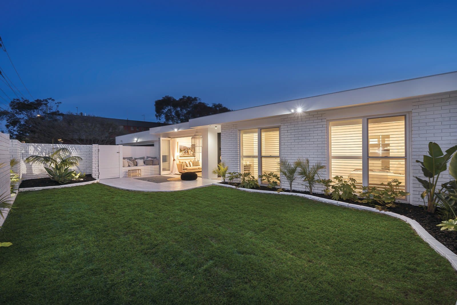 1/6 Sylvia Crescent, Black Rock - Image 1
