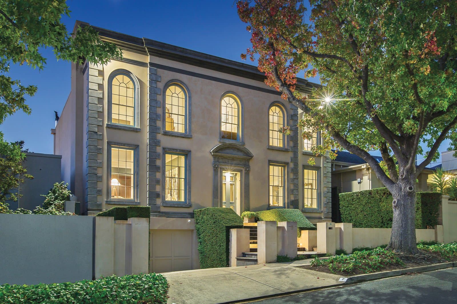 7 Dunraven Avenue, Toorak - Image 1