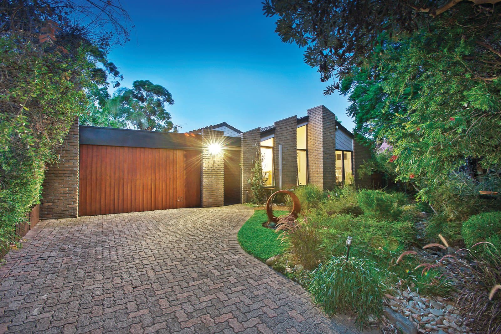 22 St Andrews Court, Black Rock - Image 1