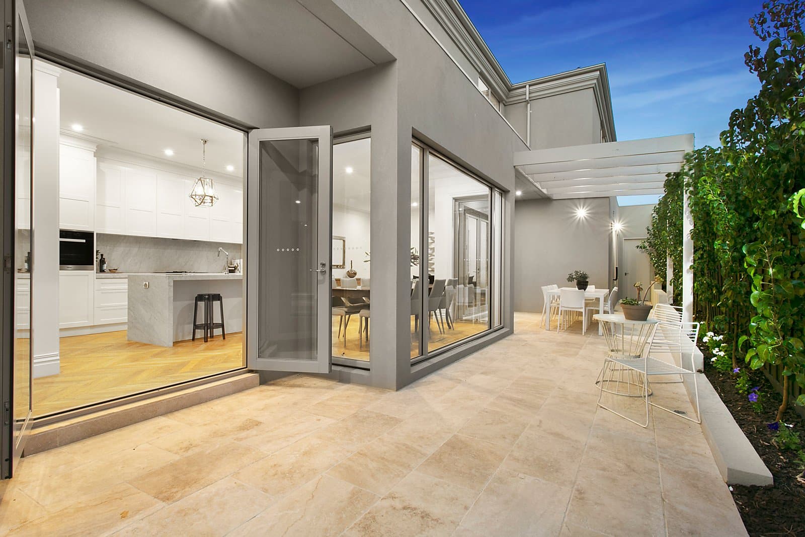 12 Clifton Street, Balwyn North - Thumbnail 4