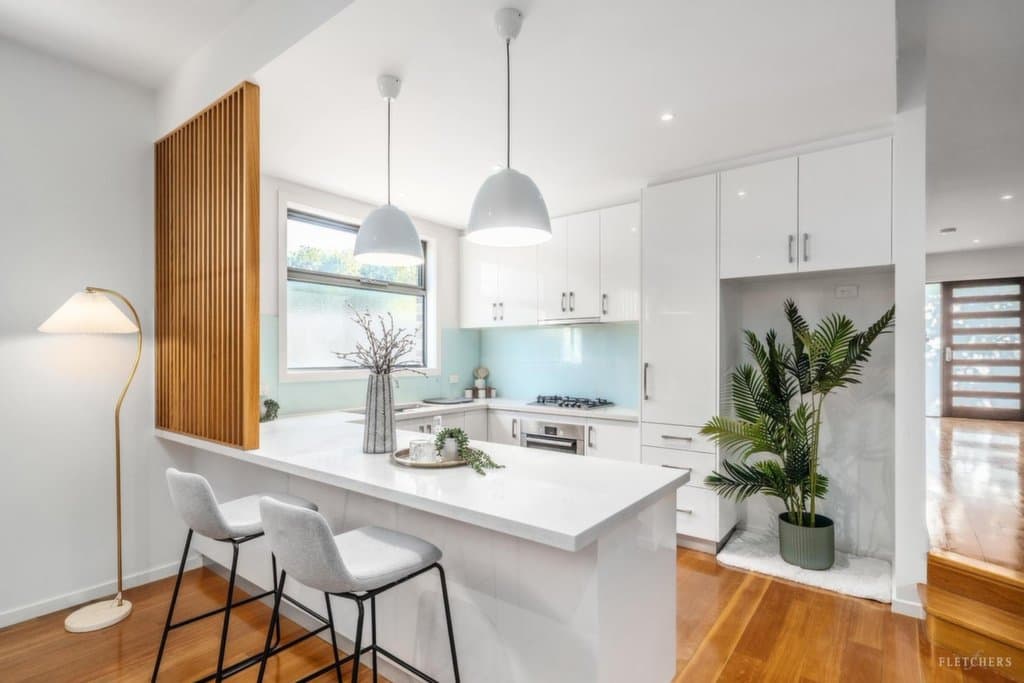 1/94 Parer Street, Burwood - Thumbnail 3