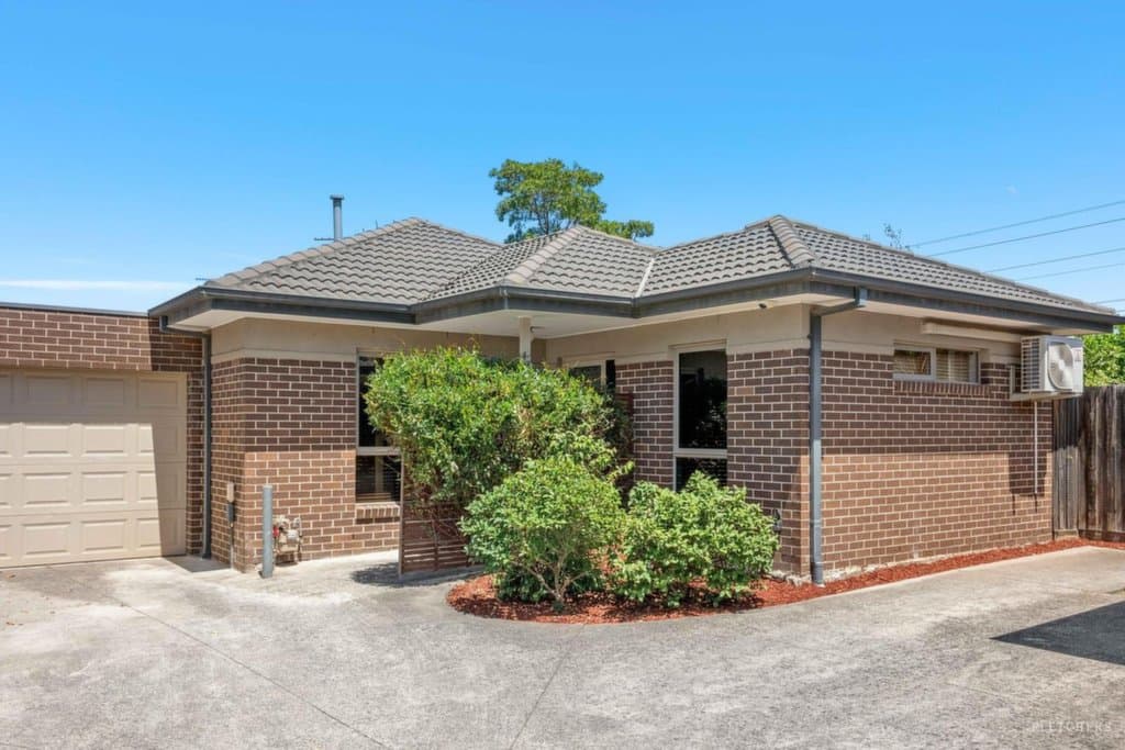 4/23-25 Epstein Street, Reservoir - Image 1