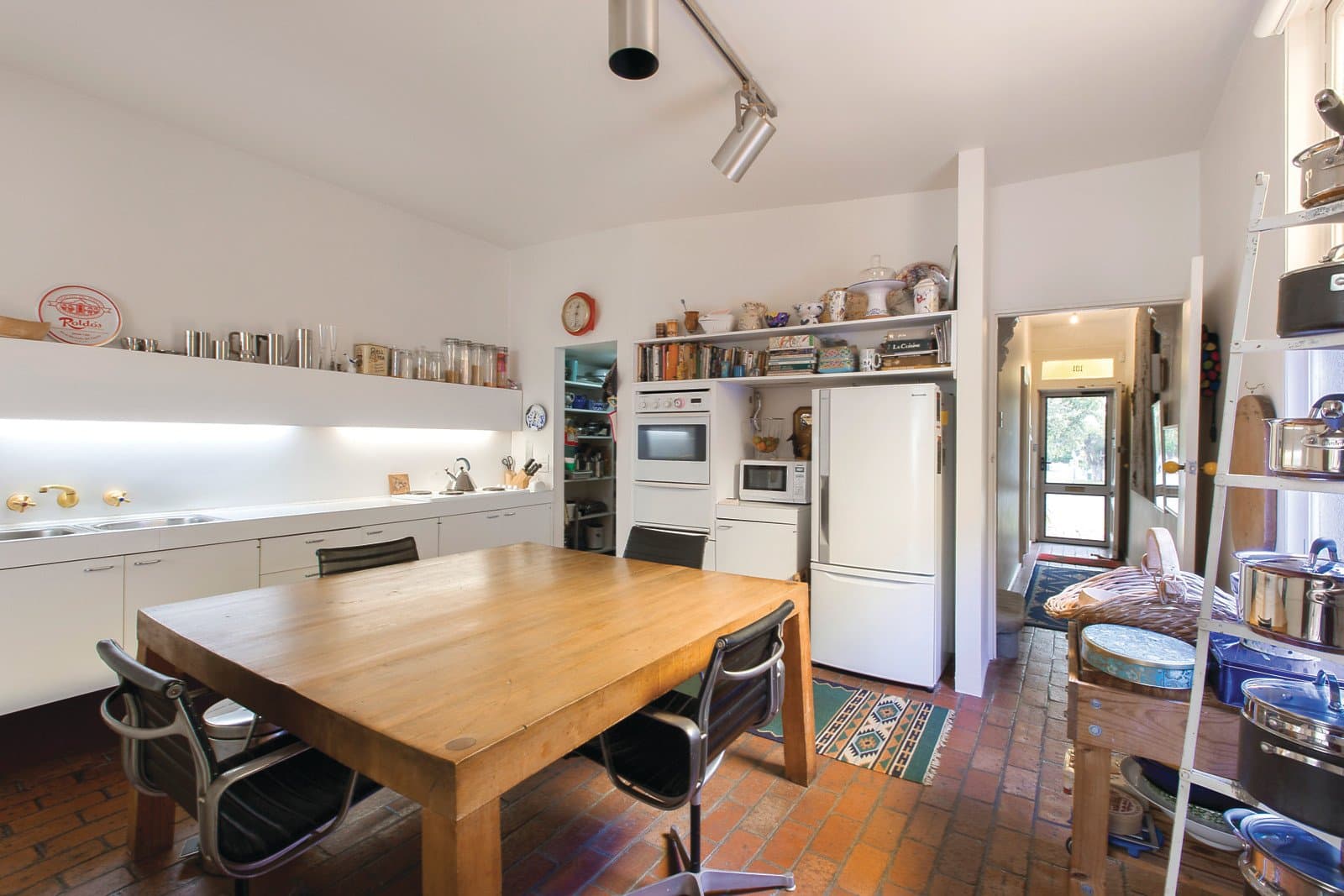101 Nelson Road, South Melbourne - Thumbnail 3