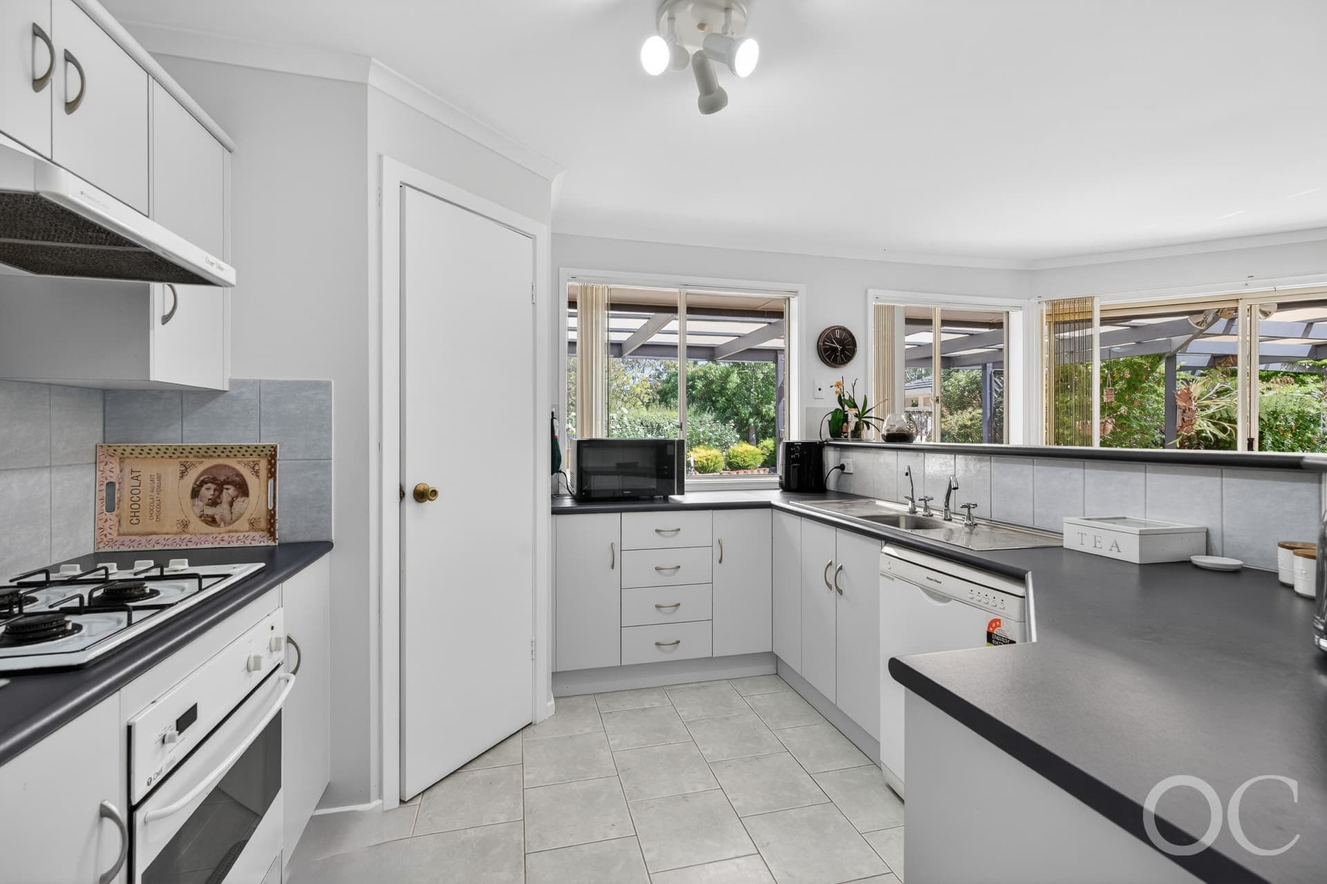 8 Coromandel Drive, McCracken - Thumbnail 7