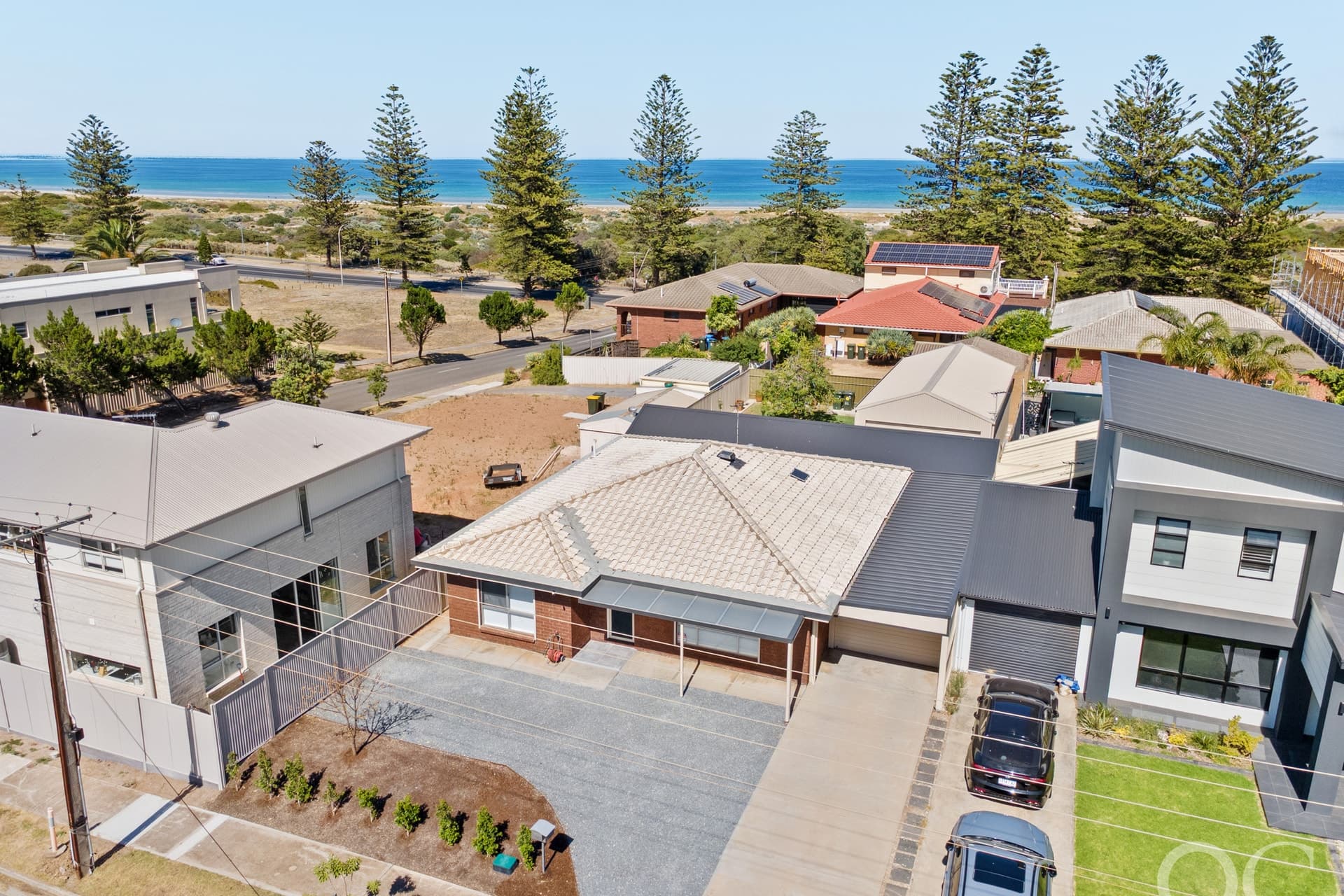 9 Gunliffe Street, Taperoo - Thumbnail 2