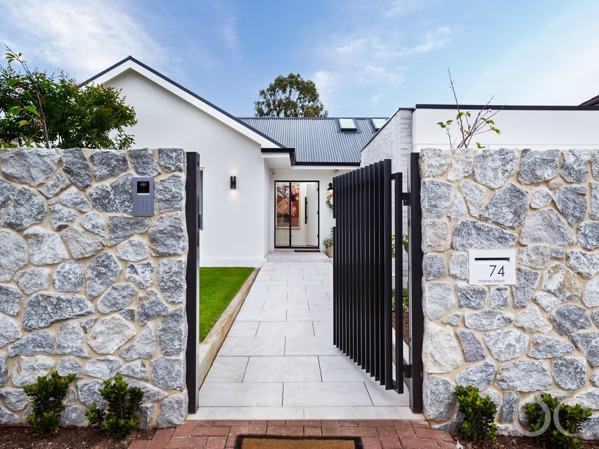 74 Stanley Street, Erindale - Thumbnail 3