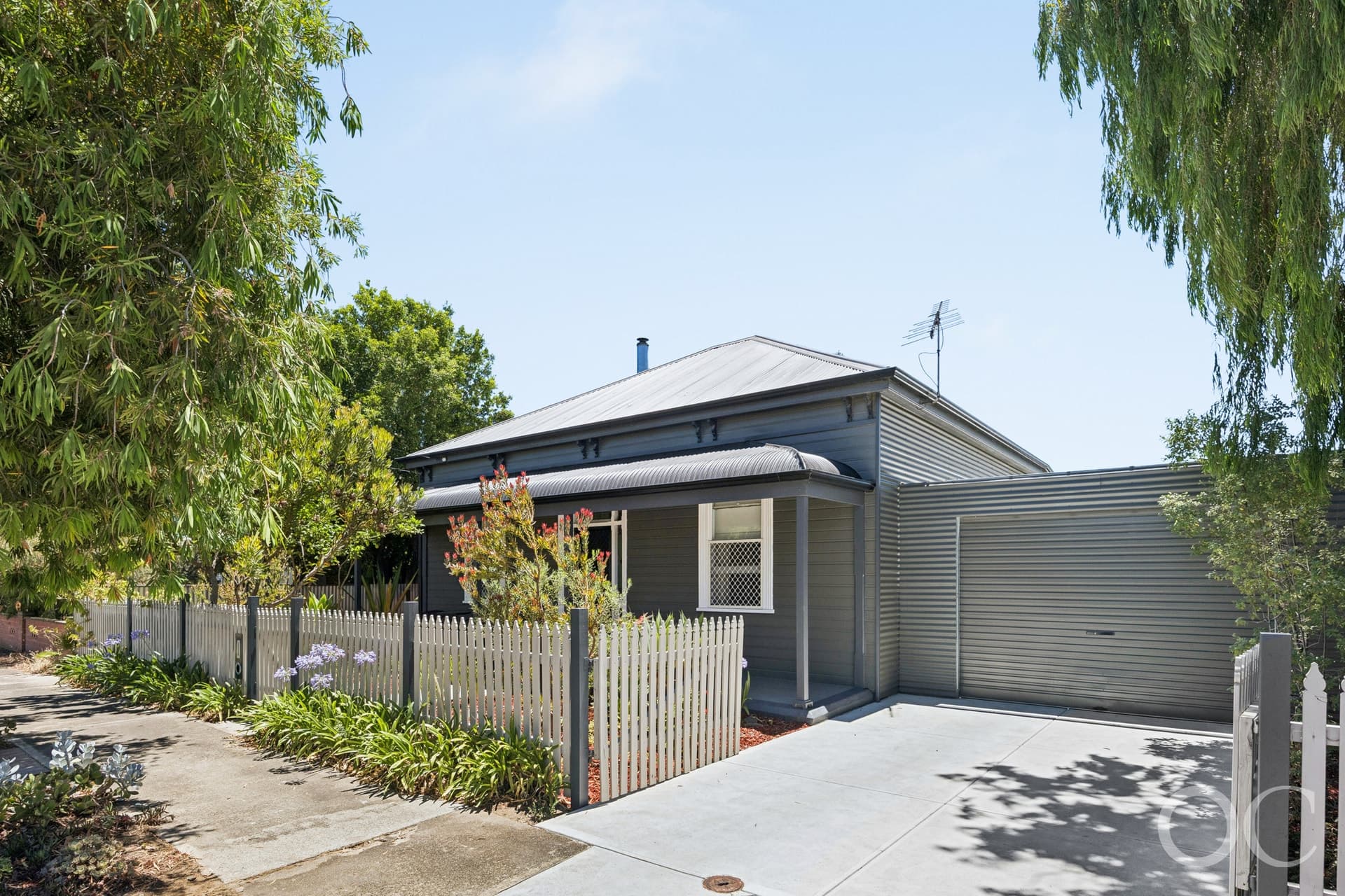 3 Neptune Terrace, Rosewater - Thumbnail 2